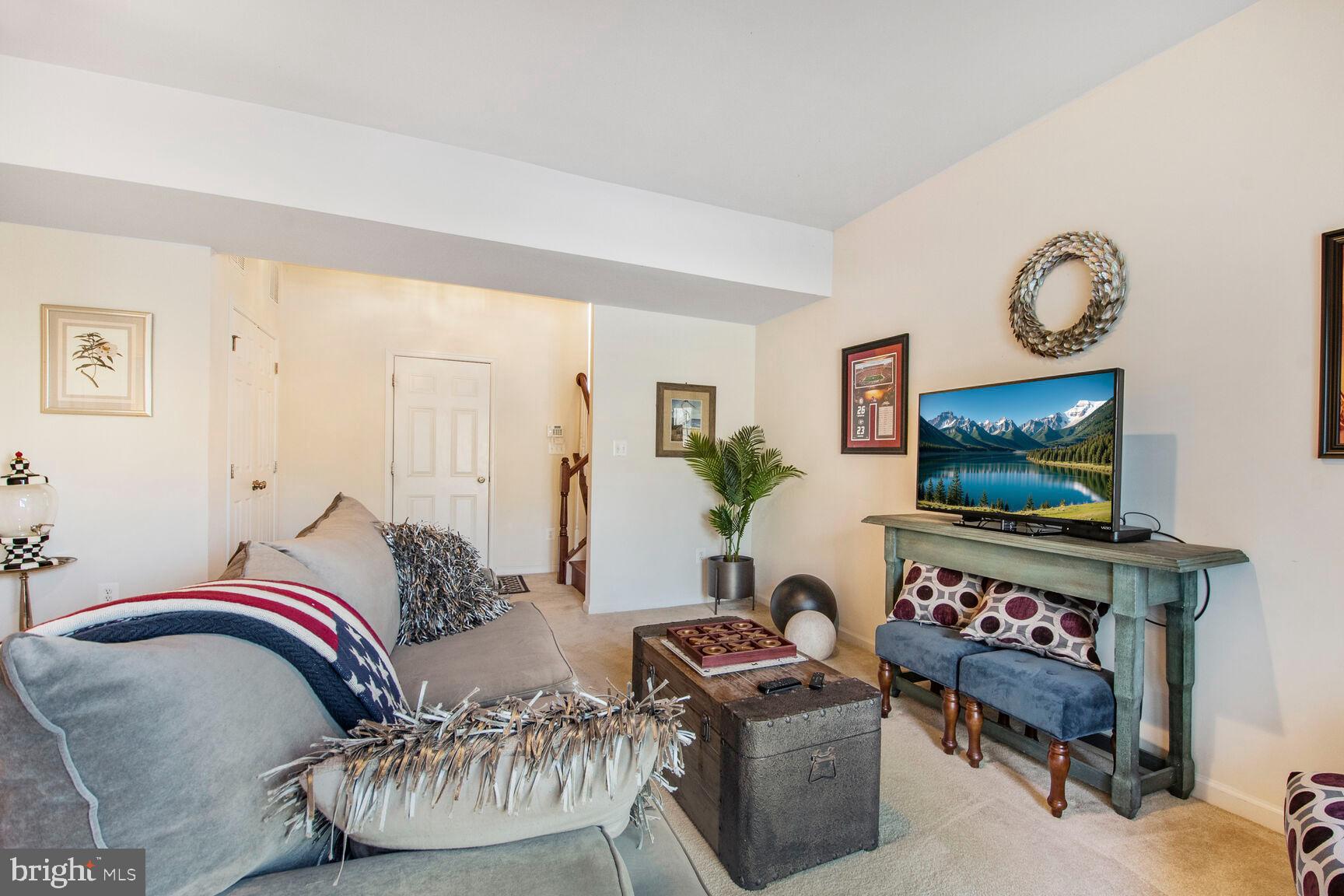 SOUTH RIDING - Residential