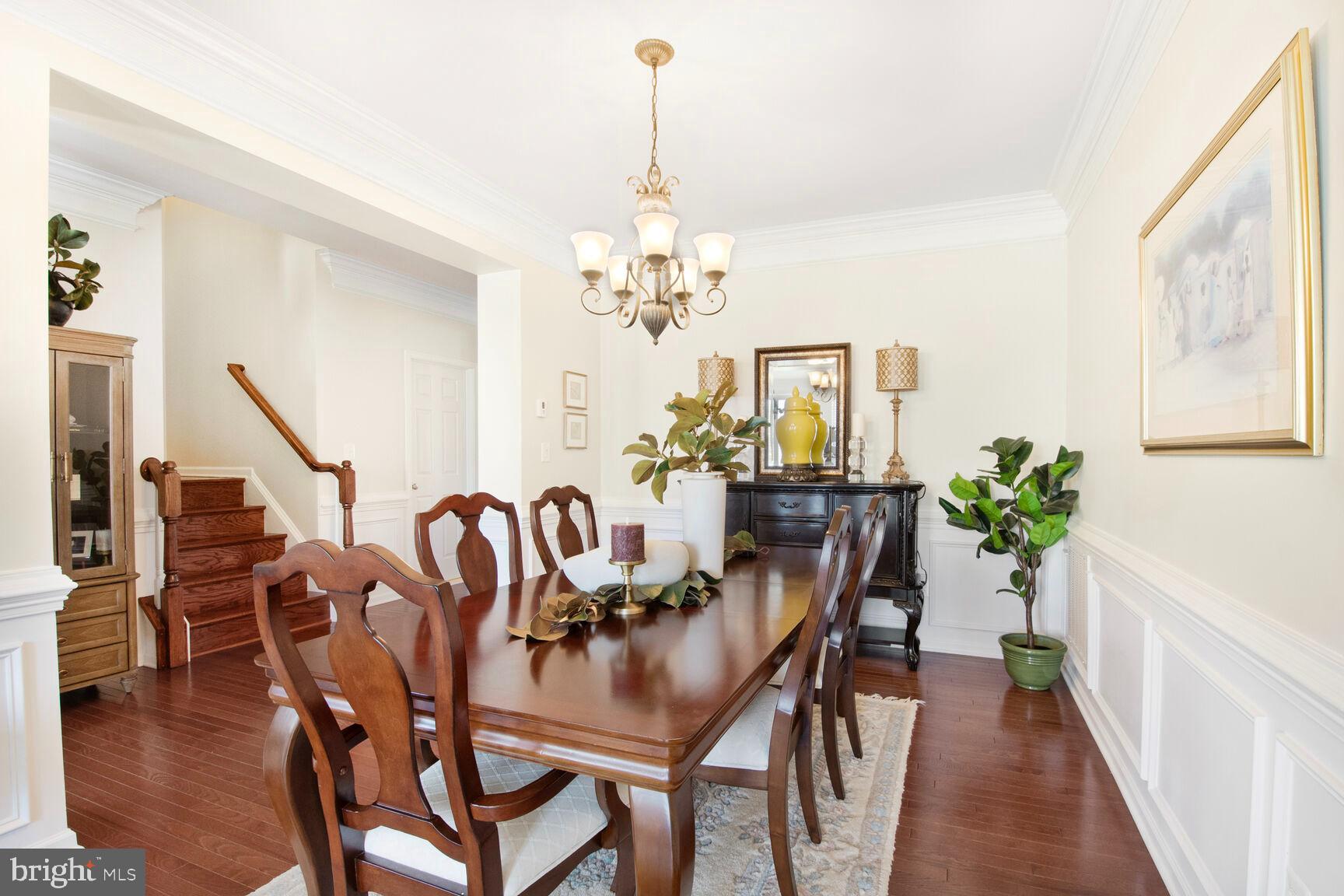 SOUTH RIDING - Residential