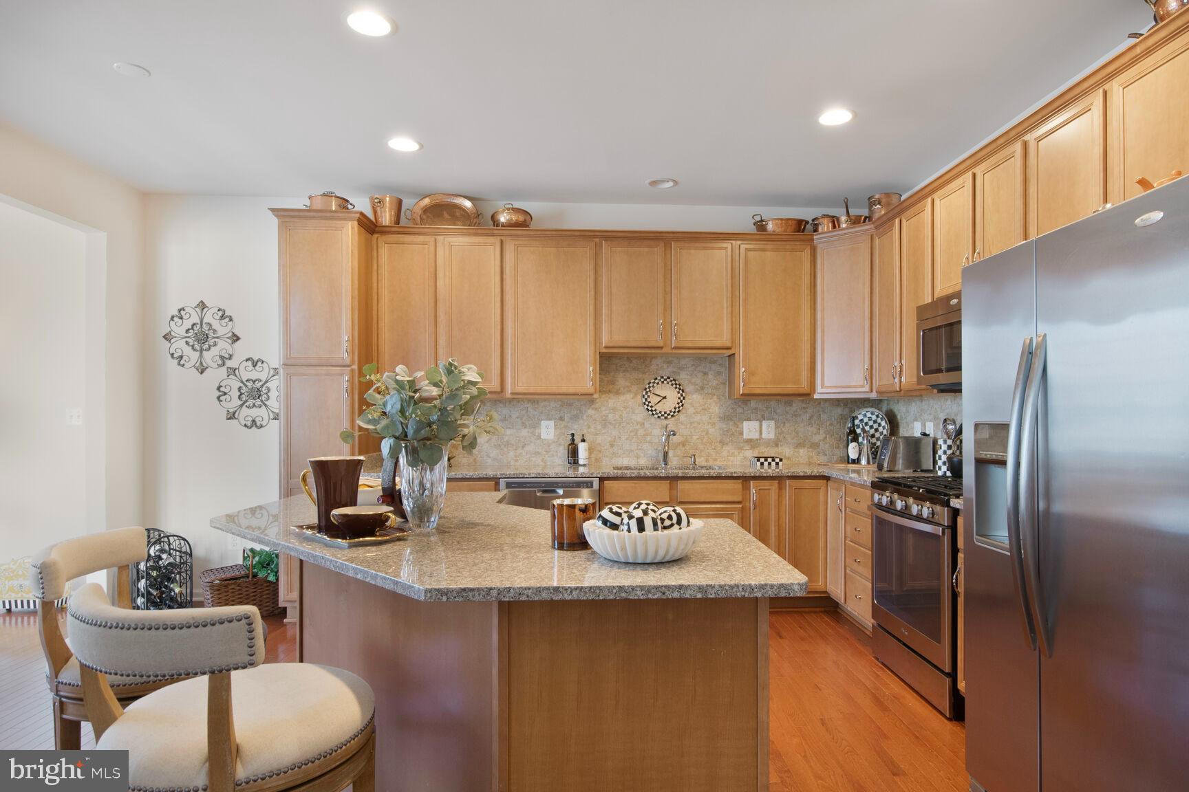 SOUTH RIDING - Residential