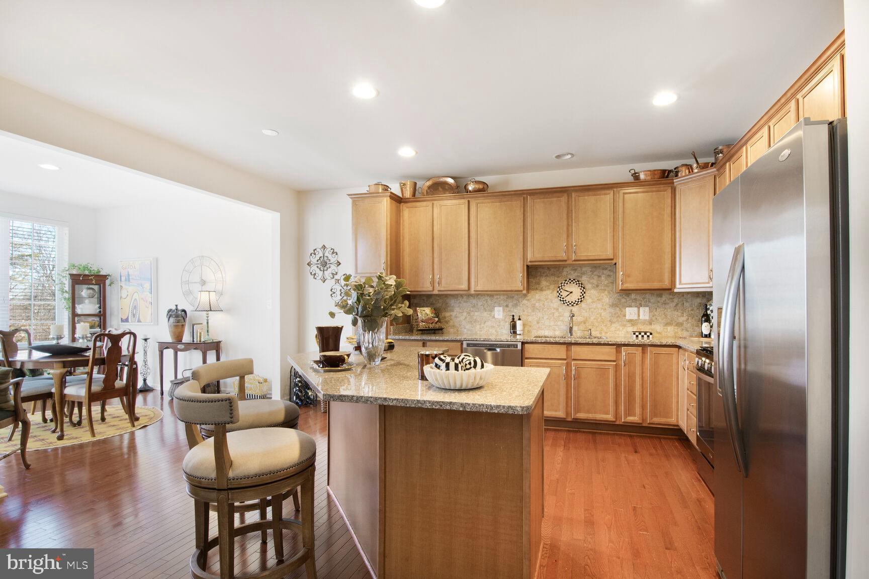 SOUTH RIDING - Residential