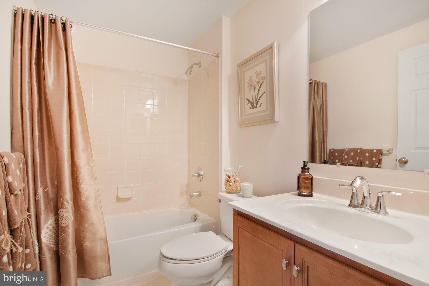 SOUTH RIDING - Residential