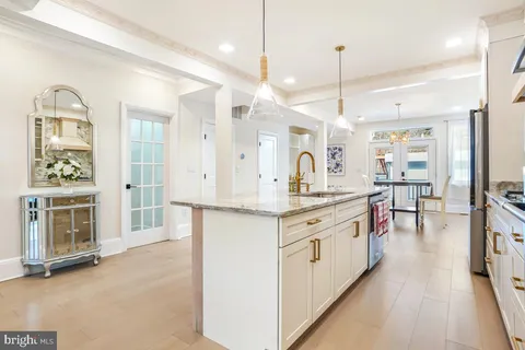 MLS: DCDC2262650