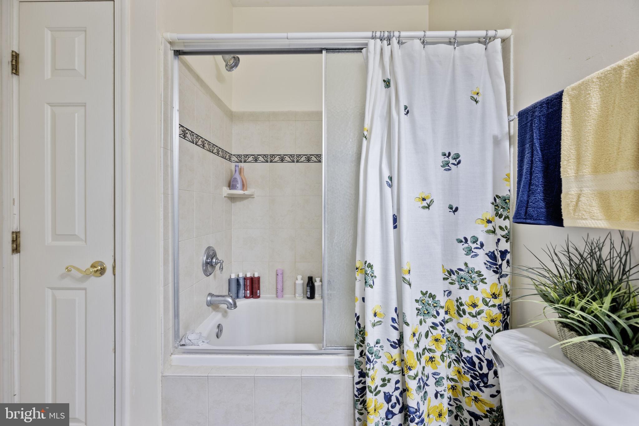 EDEN BROOK - Residential