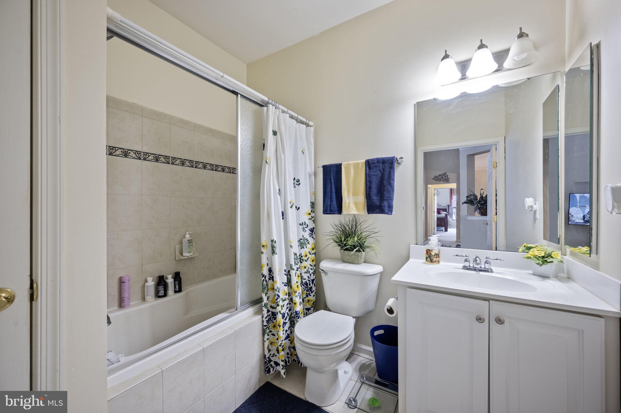 EDEN BROOK - Residential