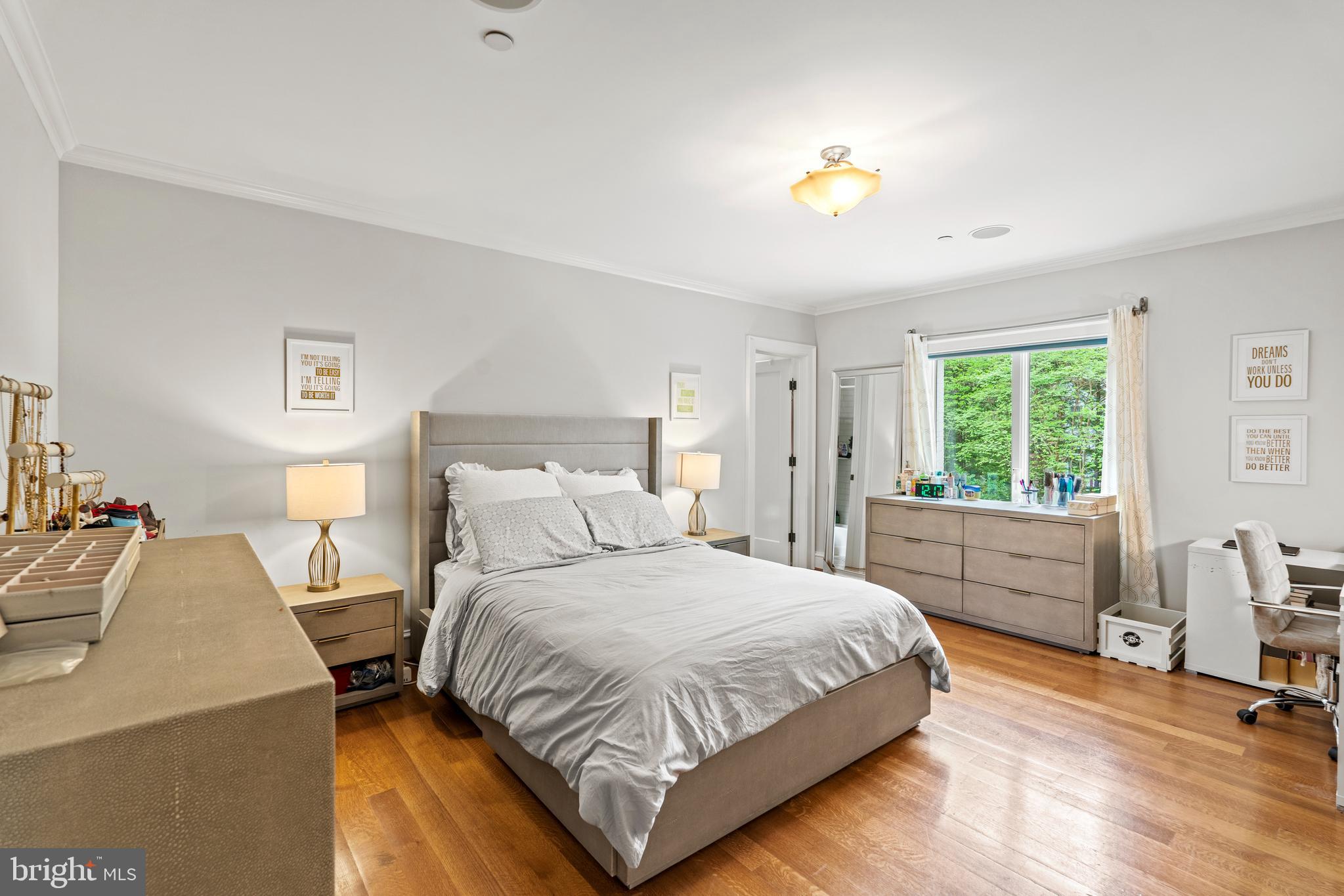 CABIN JOHN PARK - Residential