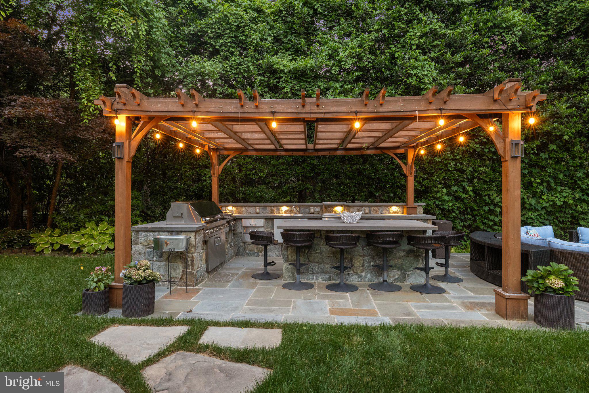 CABIN JOHN PARK - Residential