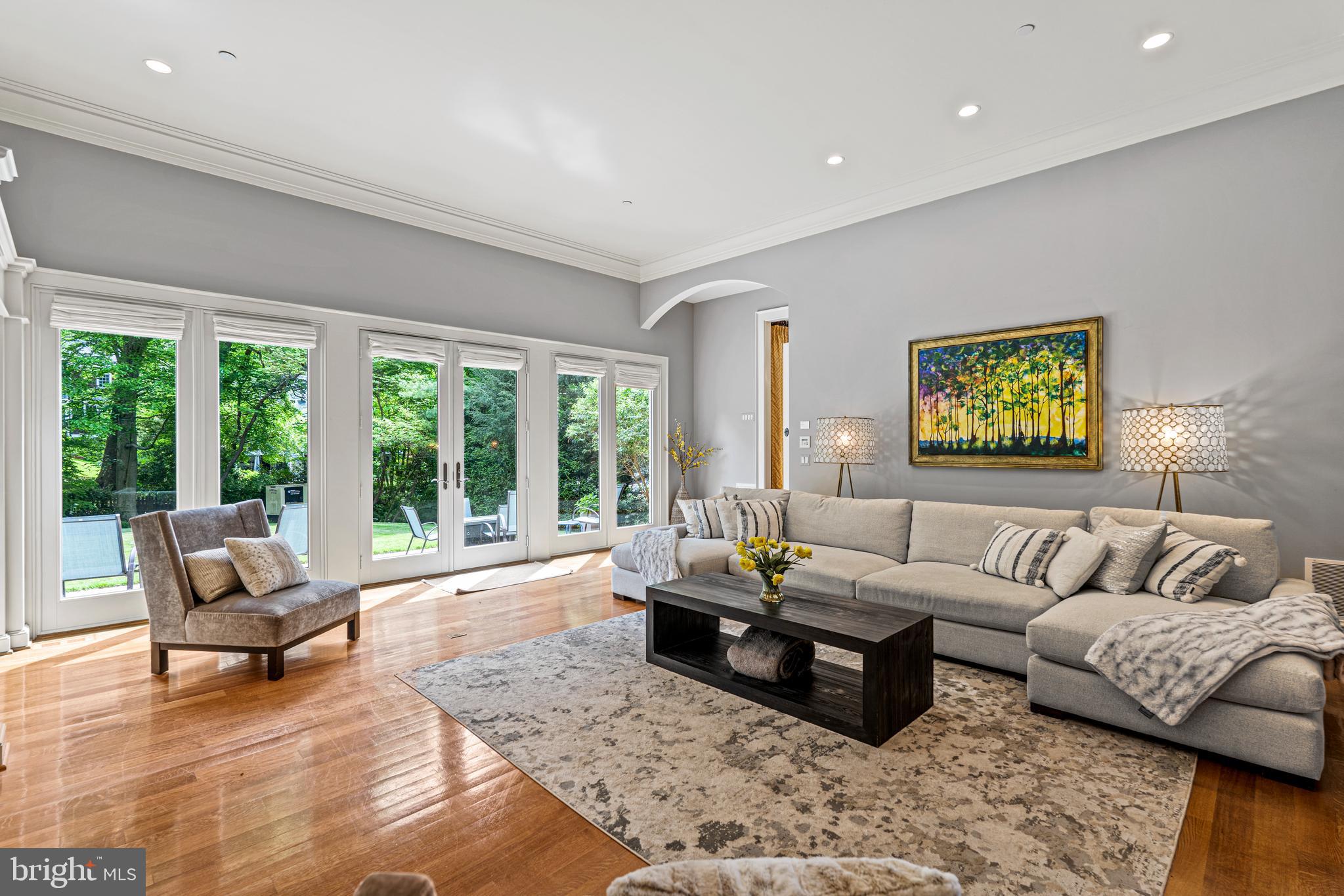 CABIN JOHN PARK - Residential