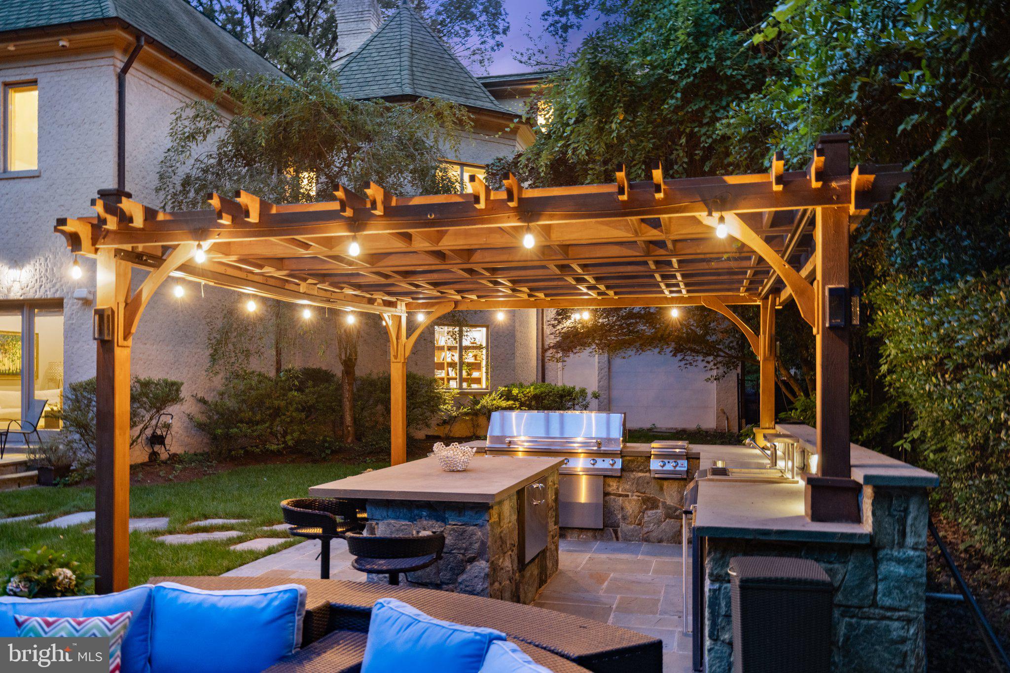 CABIN JOHN PARK - Residential