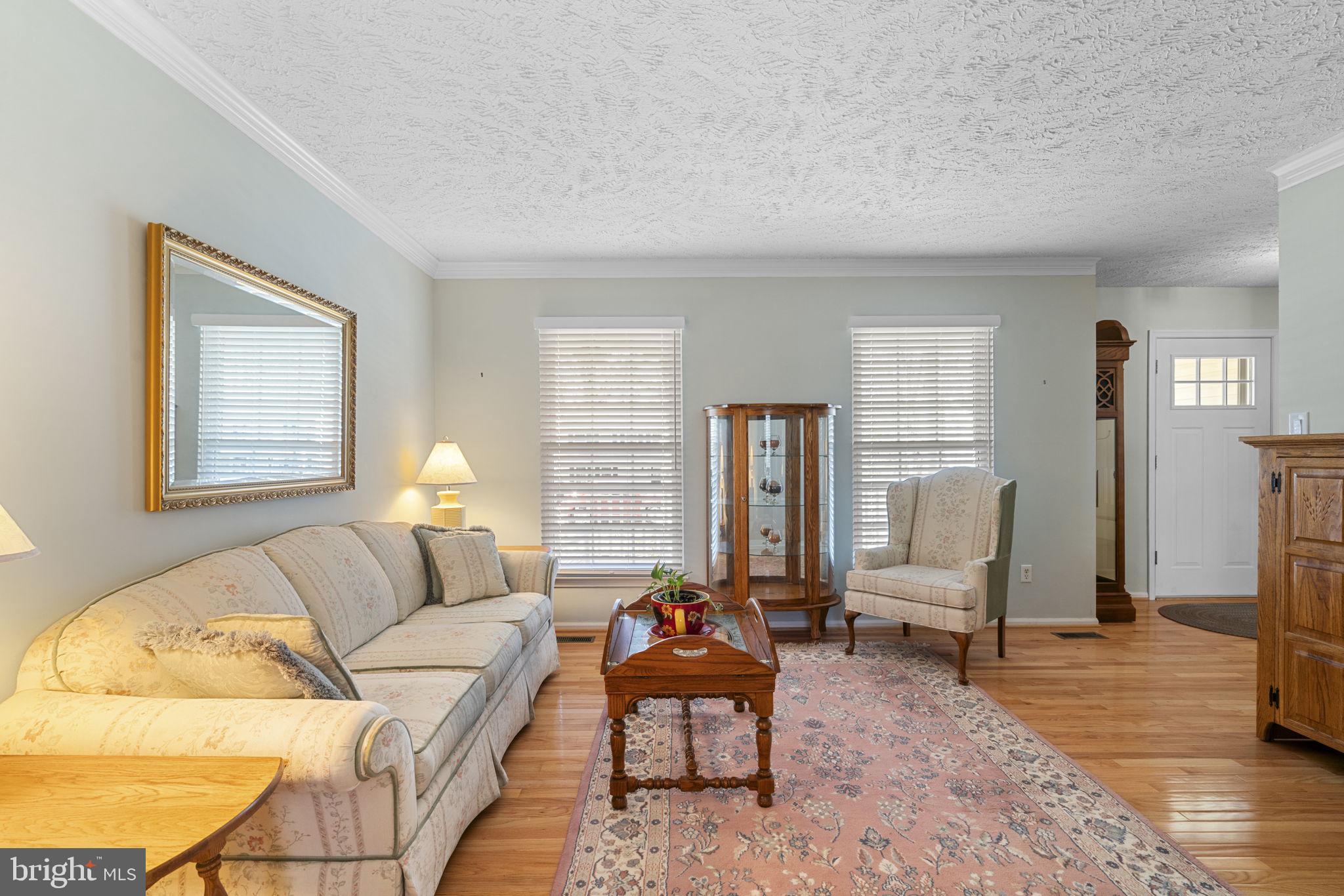 COLONY WOODS - Residential