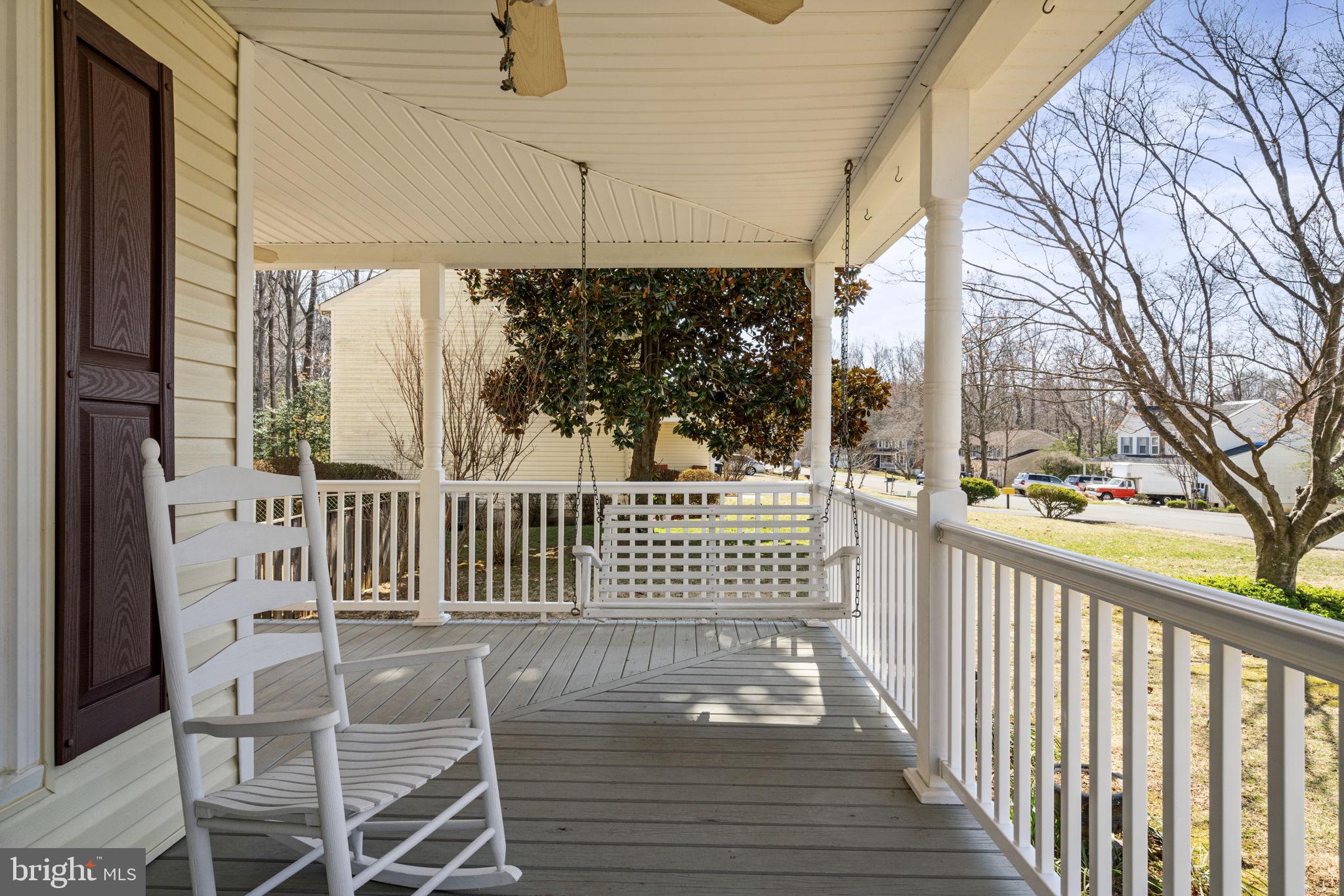 COLONY WOODS - Residential