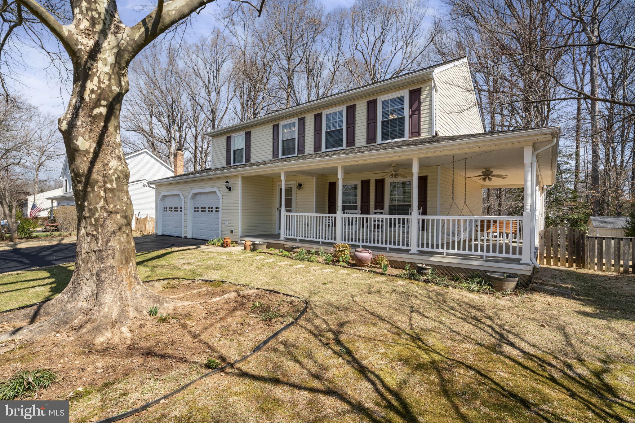 COLONY WOODS - Residential