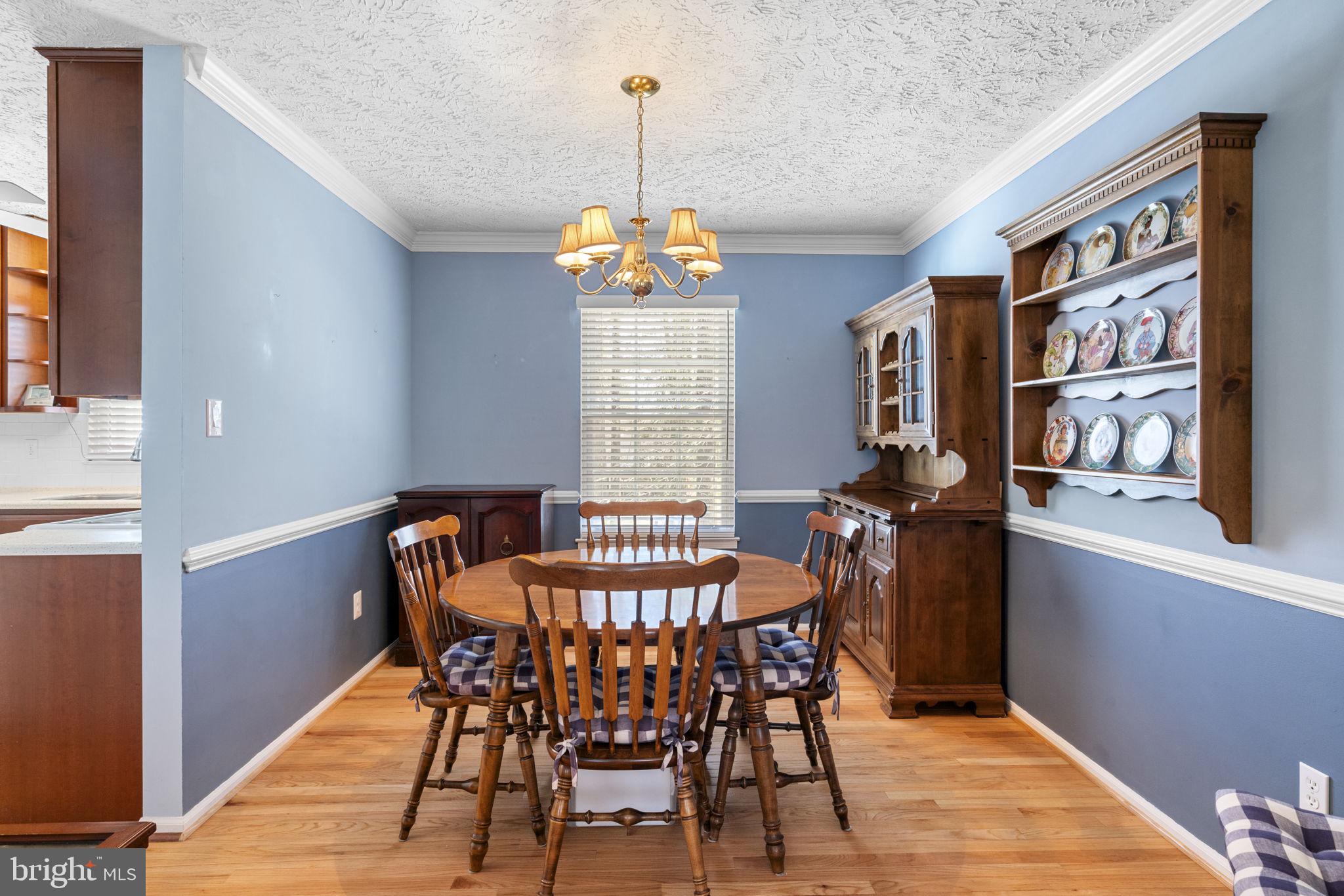 COLONY WOODS - Residential