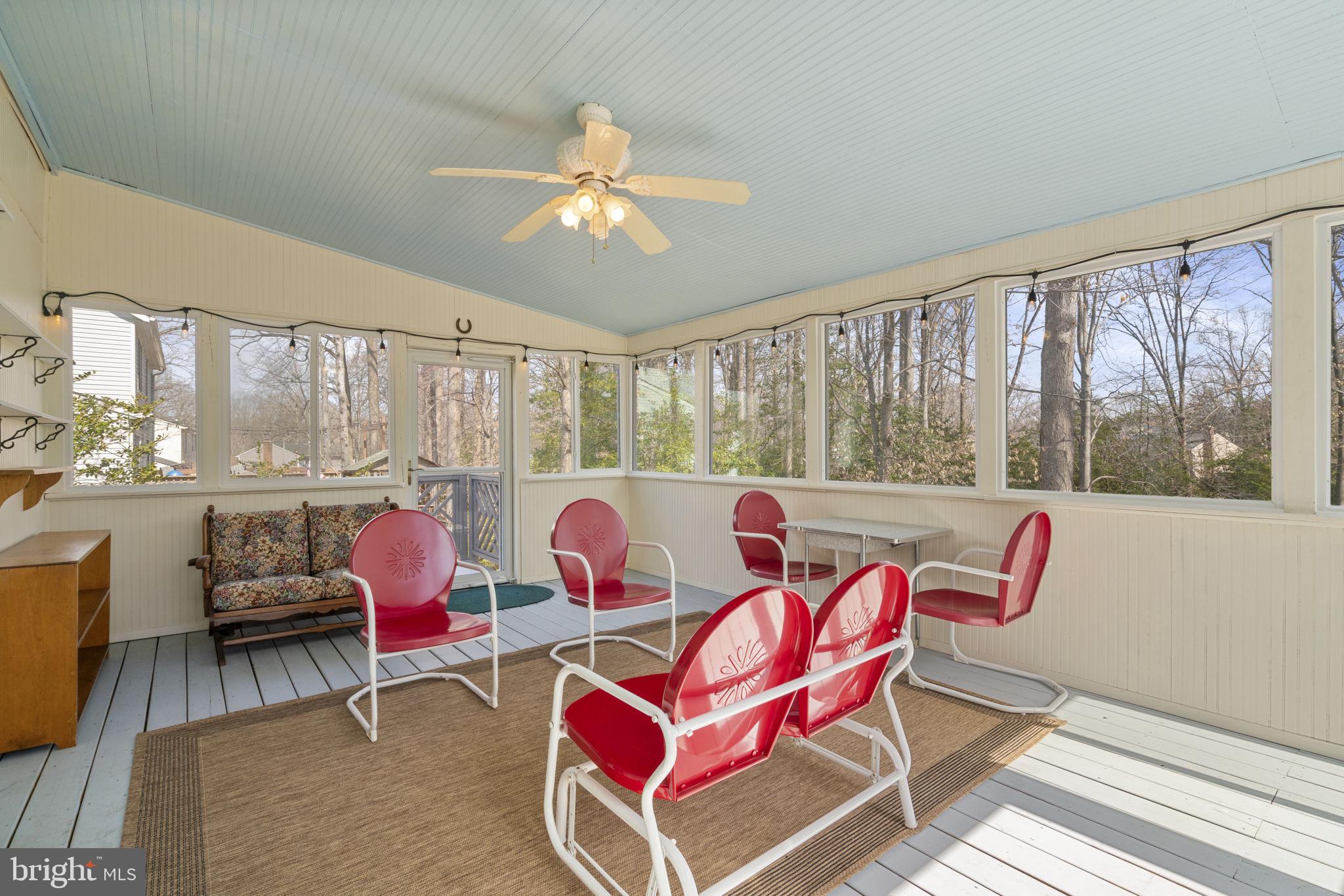 COLONY WOODS - Residential