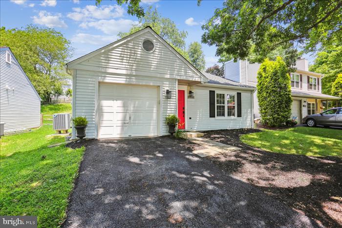 CHURCHILL TOWN SECTOR - Residential Lease