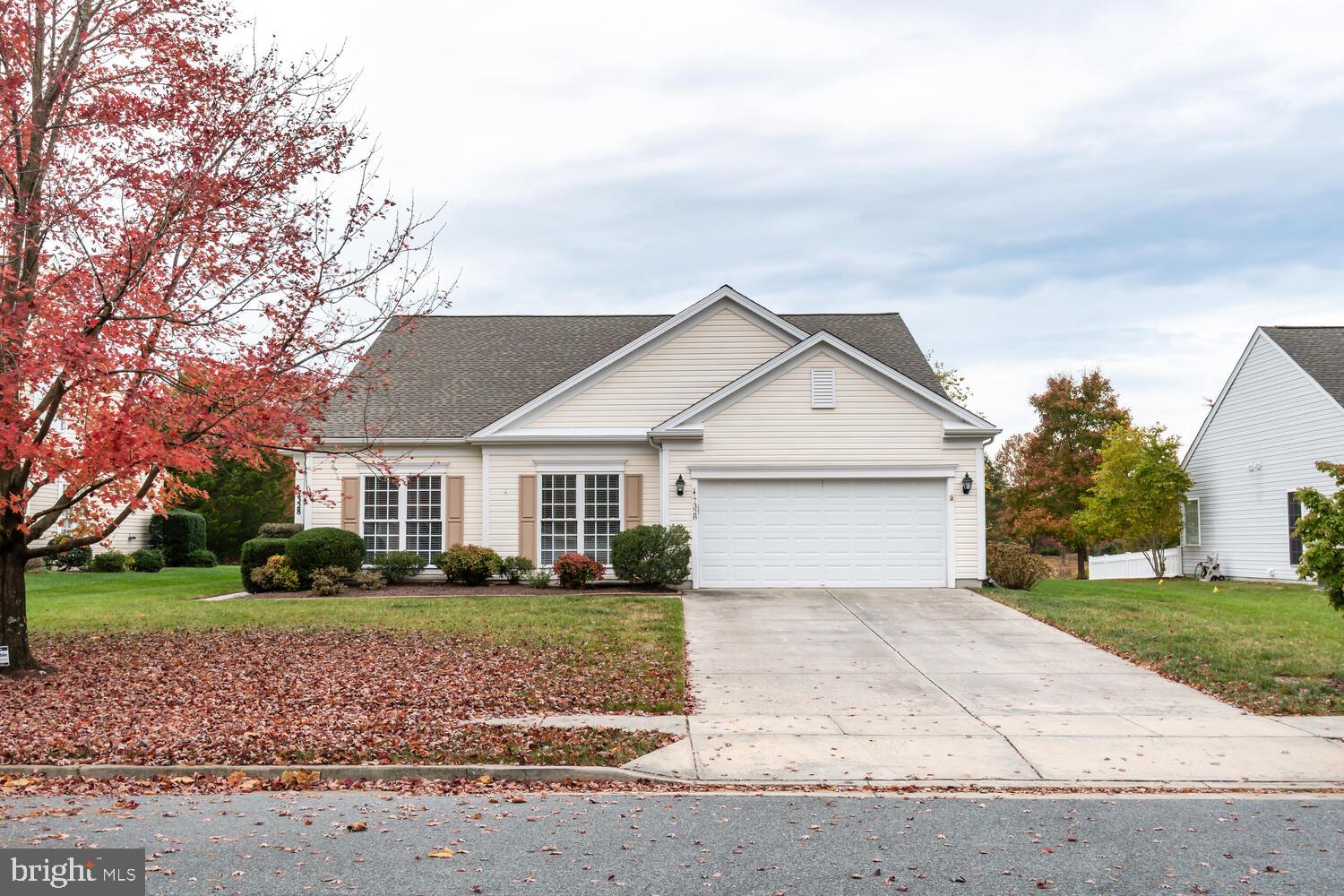 EASTON CLUB EAST - Residential