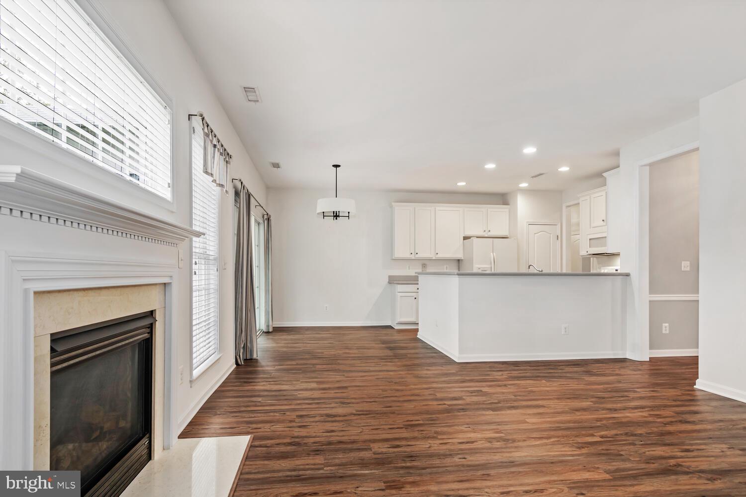 EASTON CLUB EAST - Residential