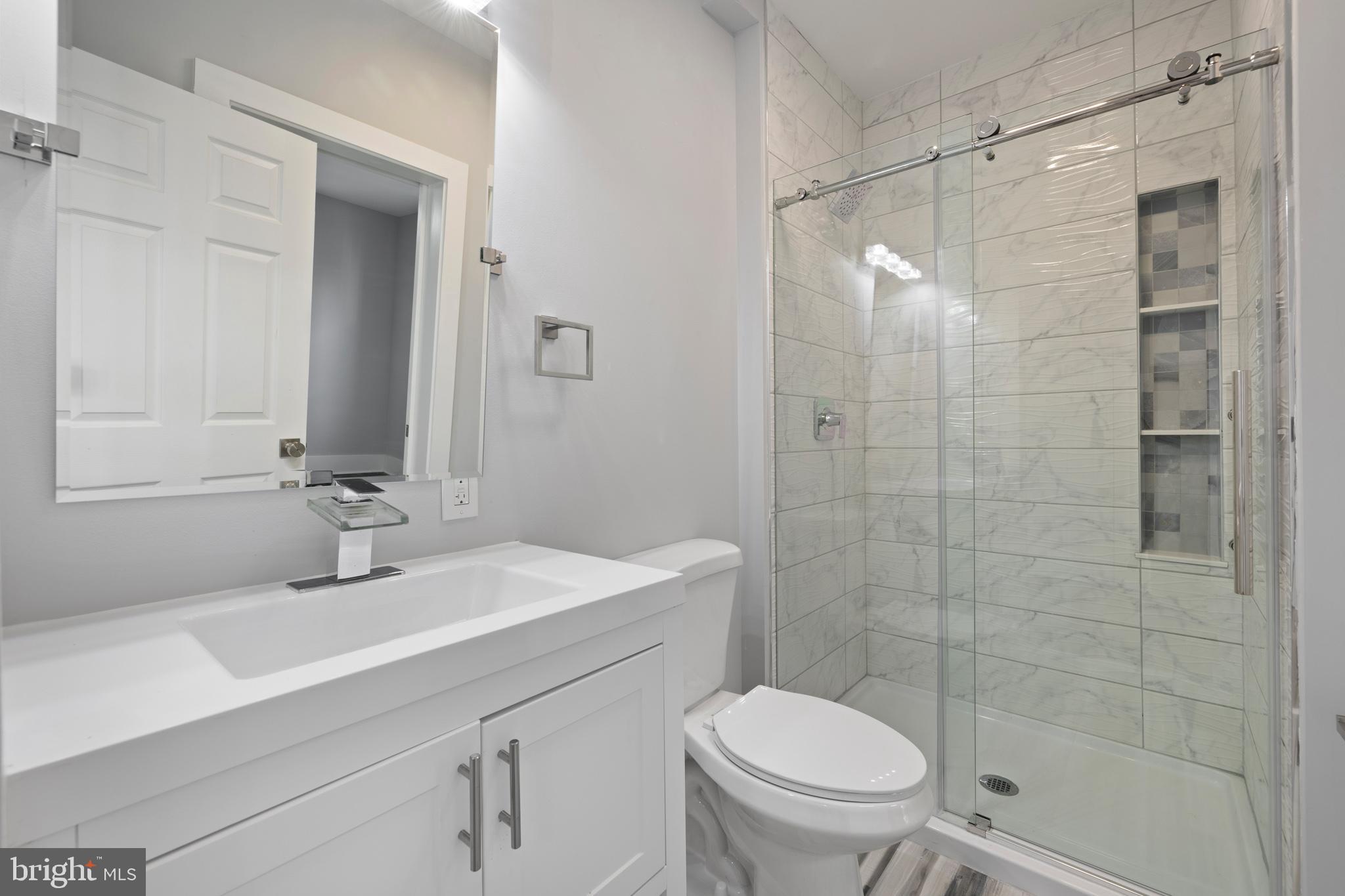 WINSTON GOVANS - Residential