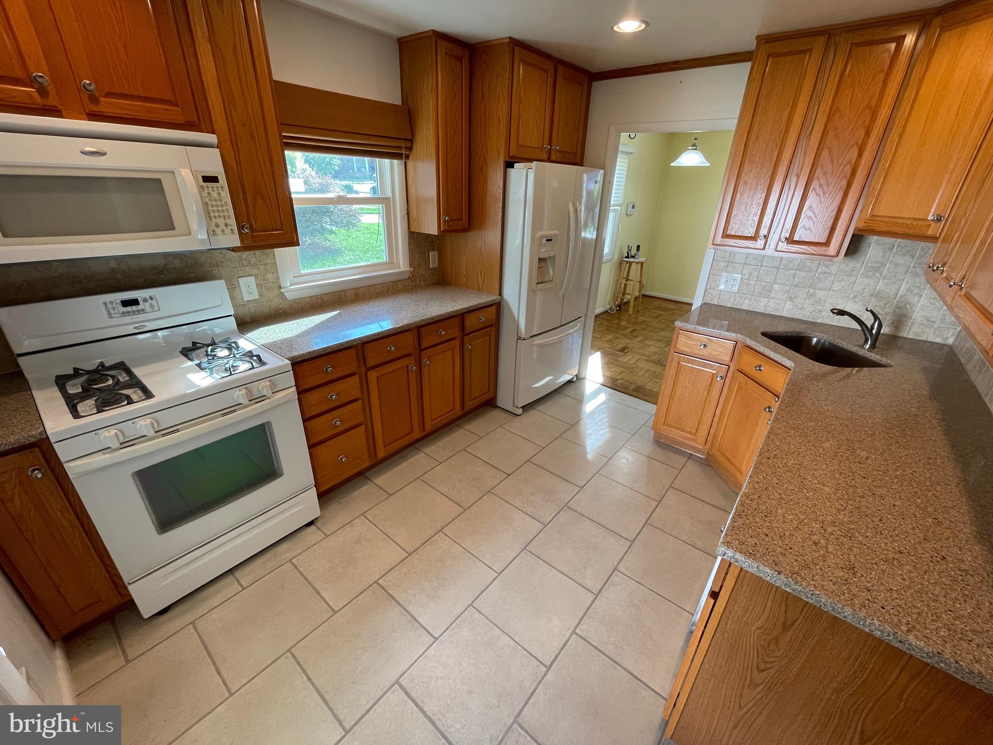 GLEN GARDENS - Residential