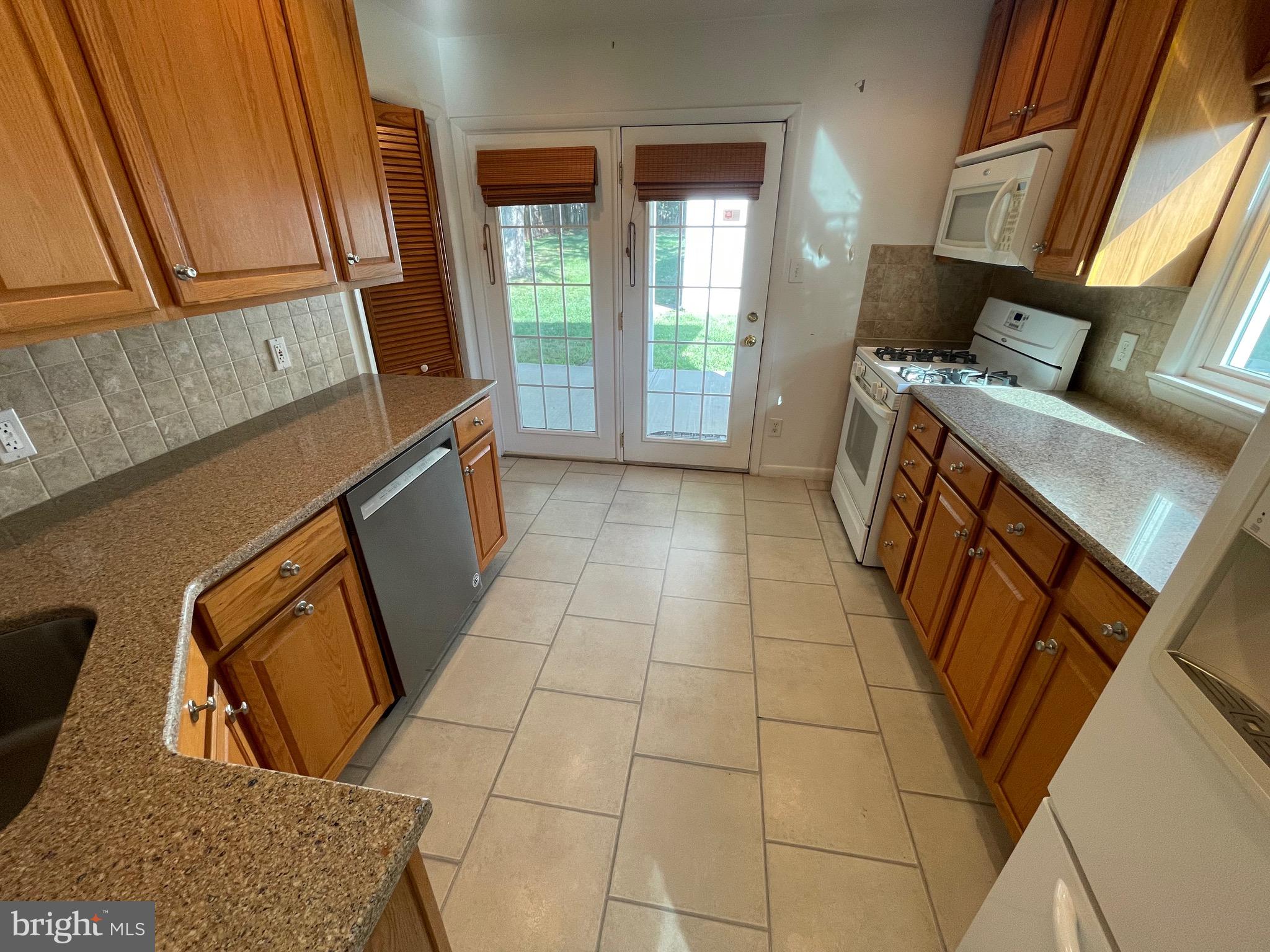 GLEN GARDENS - Residential