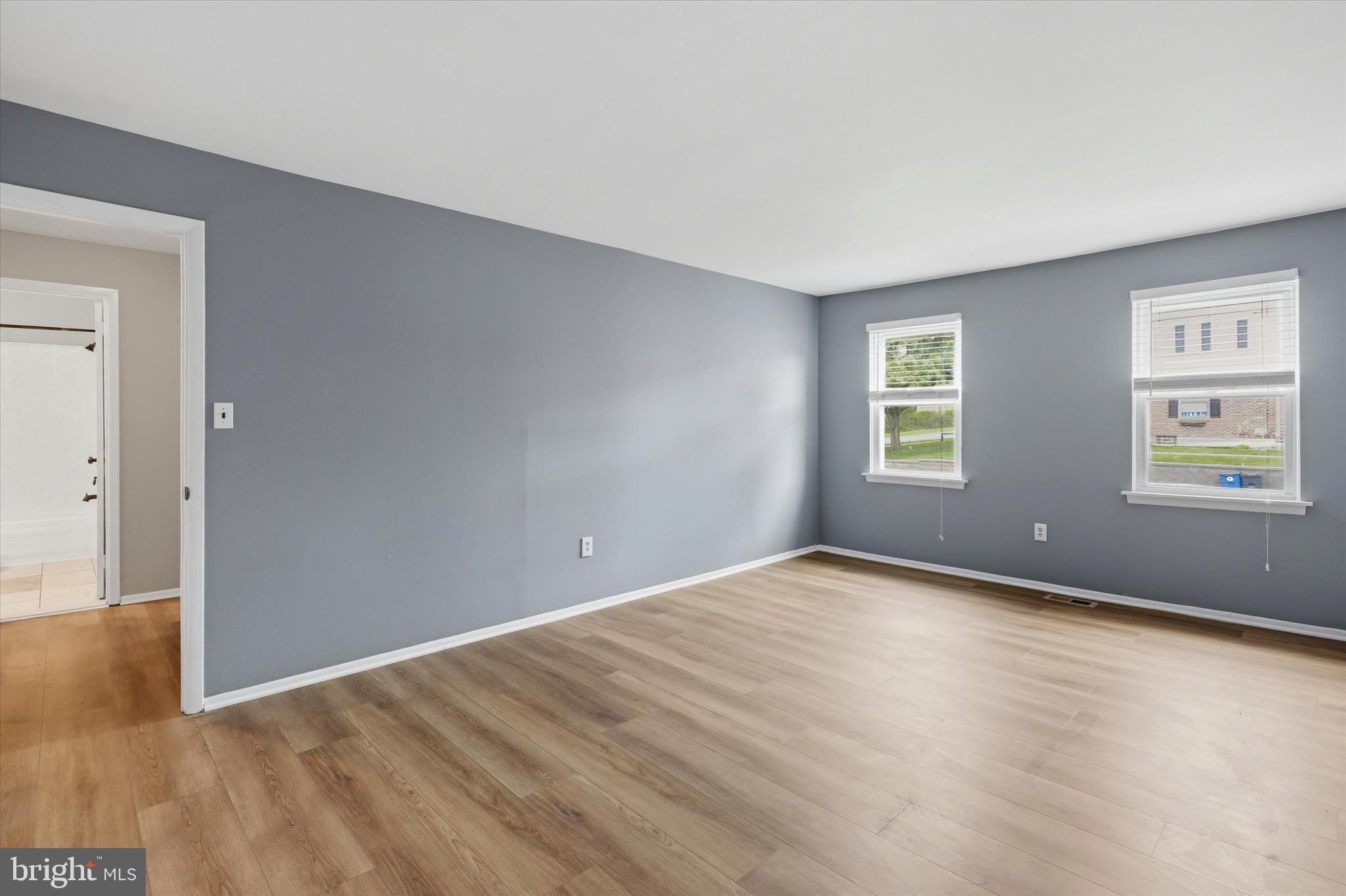 WHITPAIN HILLS - Residential