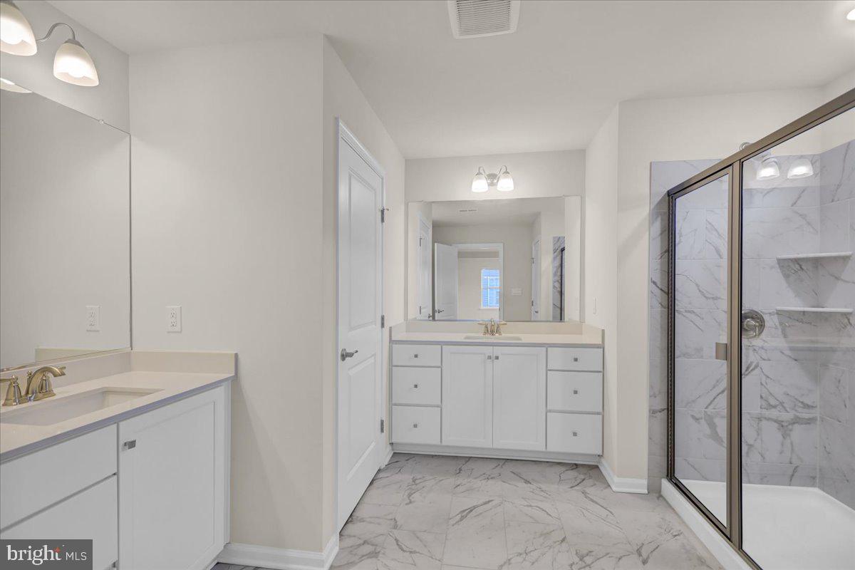 GLEN RIDGE - Residential