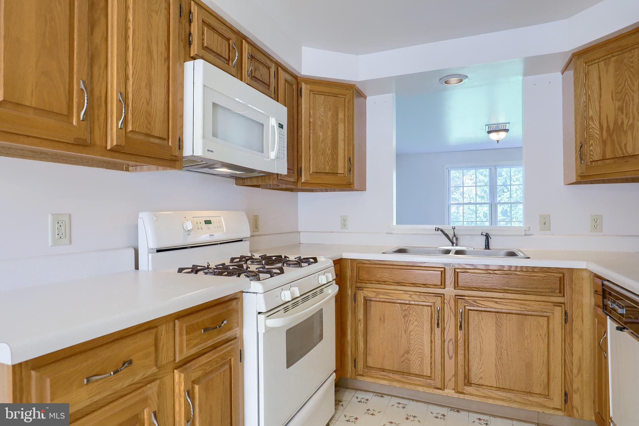 CHAMBERS CROSSING - Residential