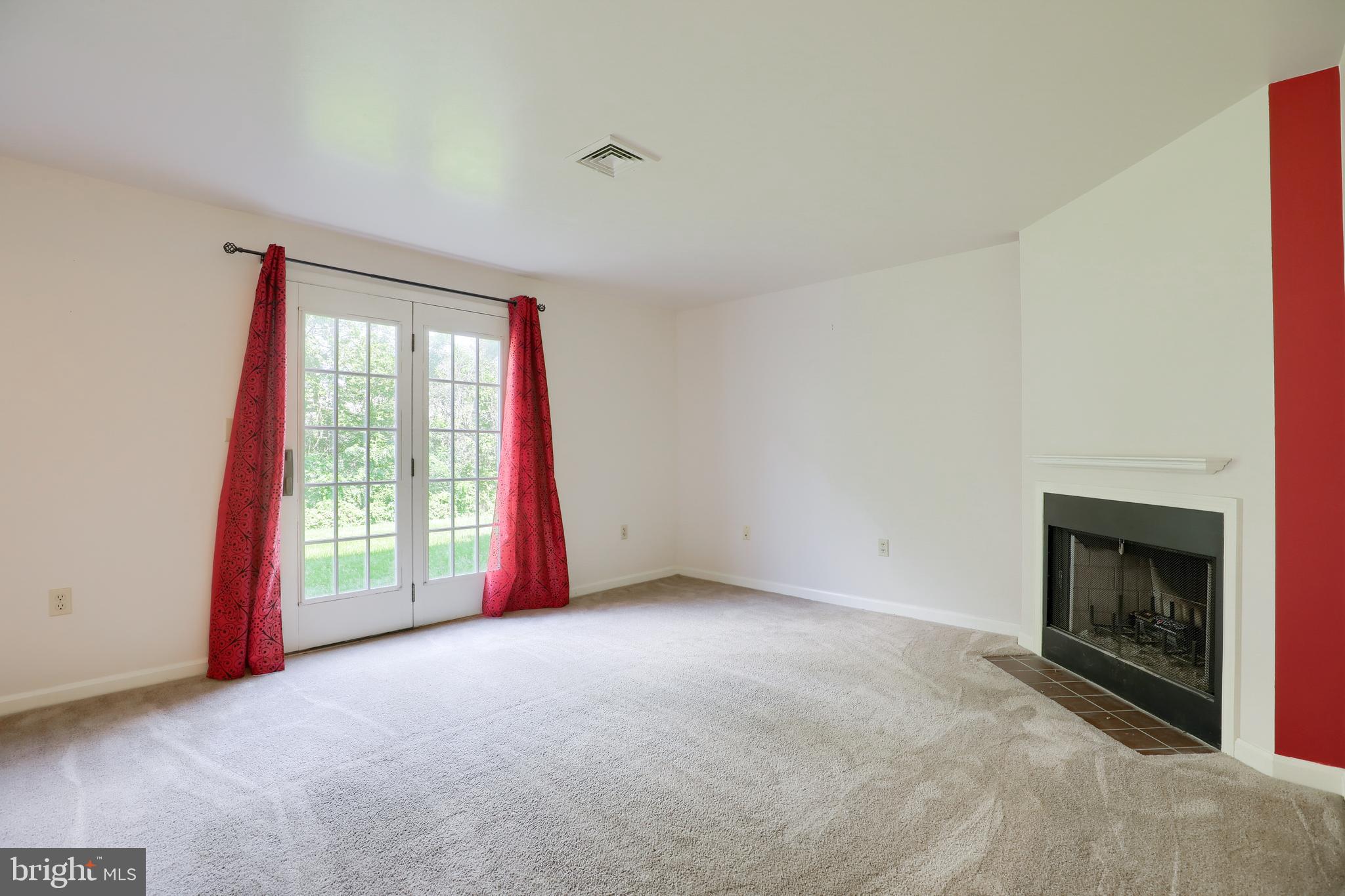 CHAMBERS CROSSING - Residential