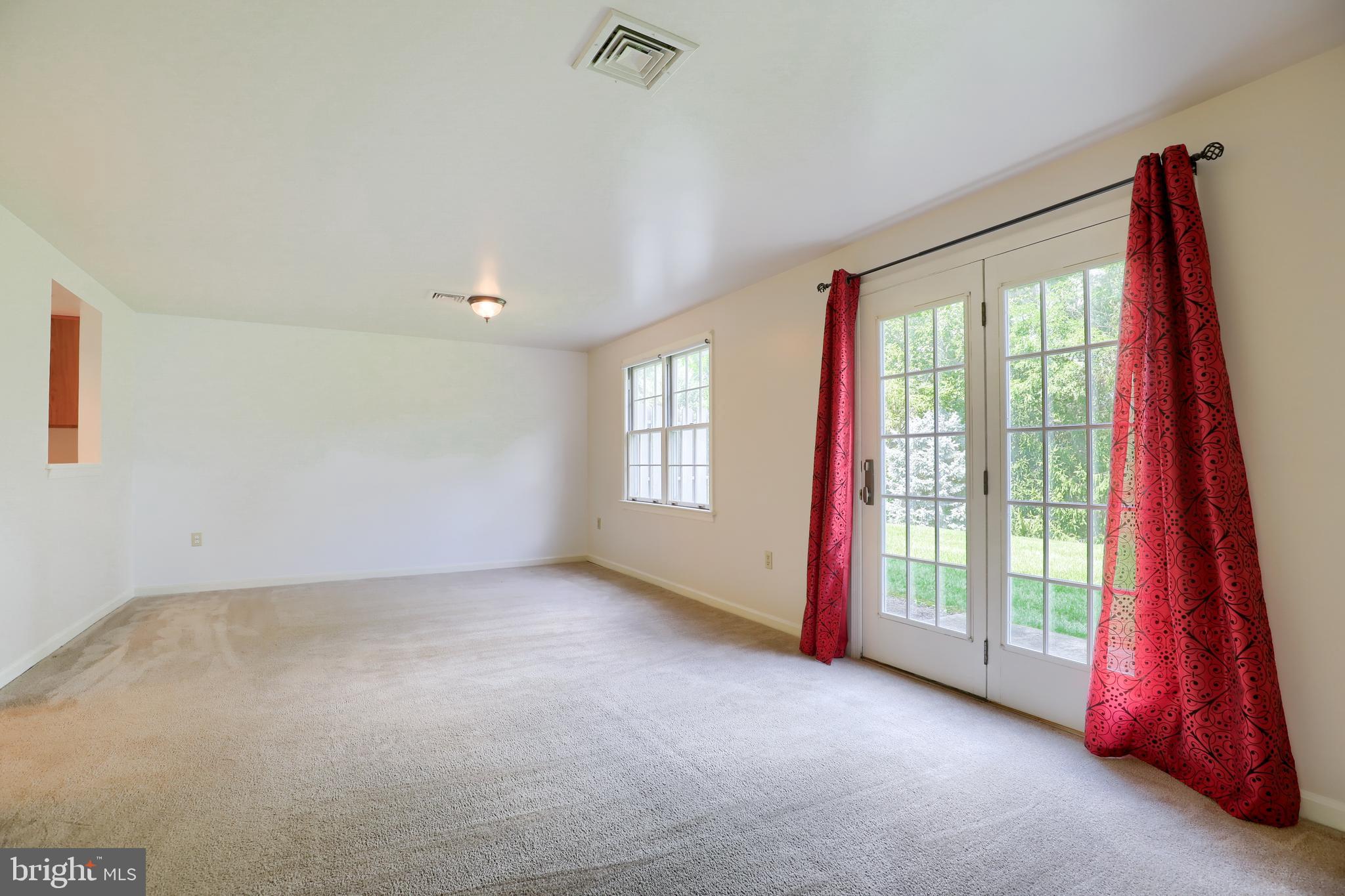 CHAMBERS CROSSING - Residential