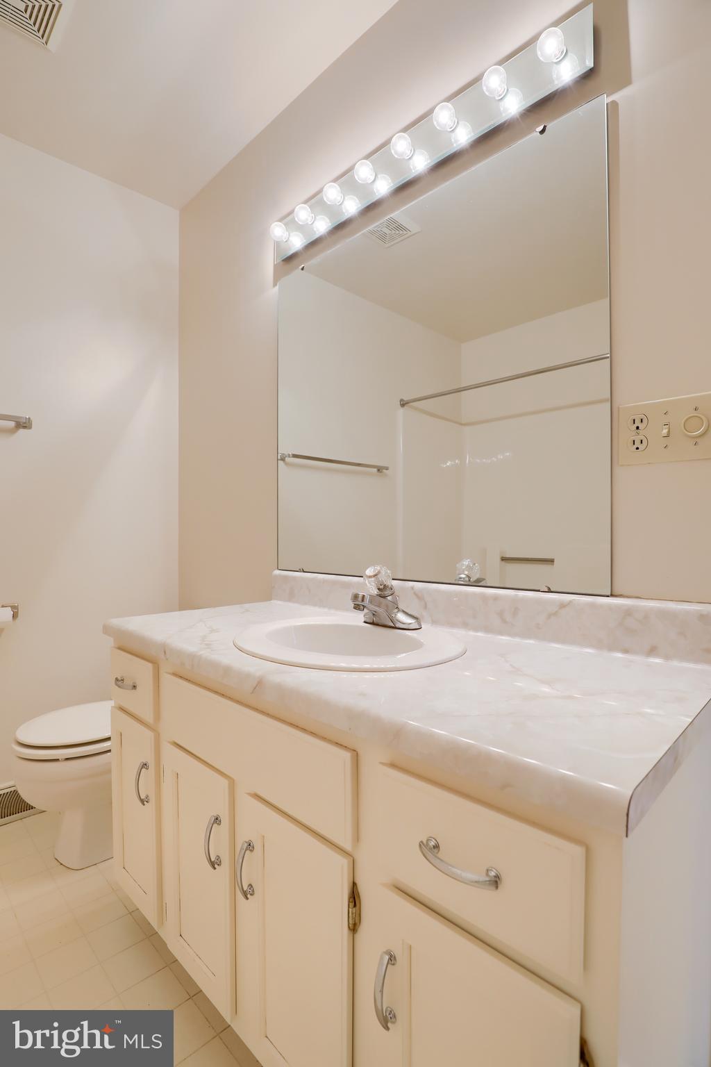 CHAMBERS CROSSING - Residential