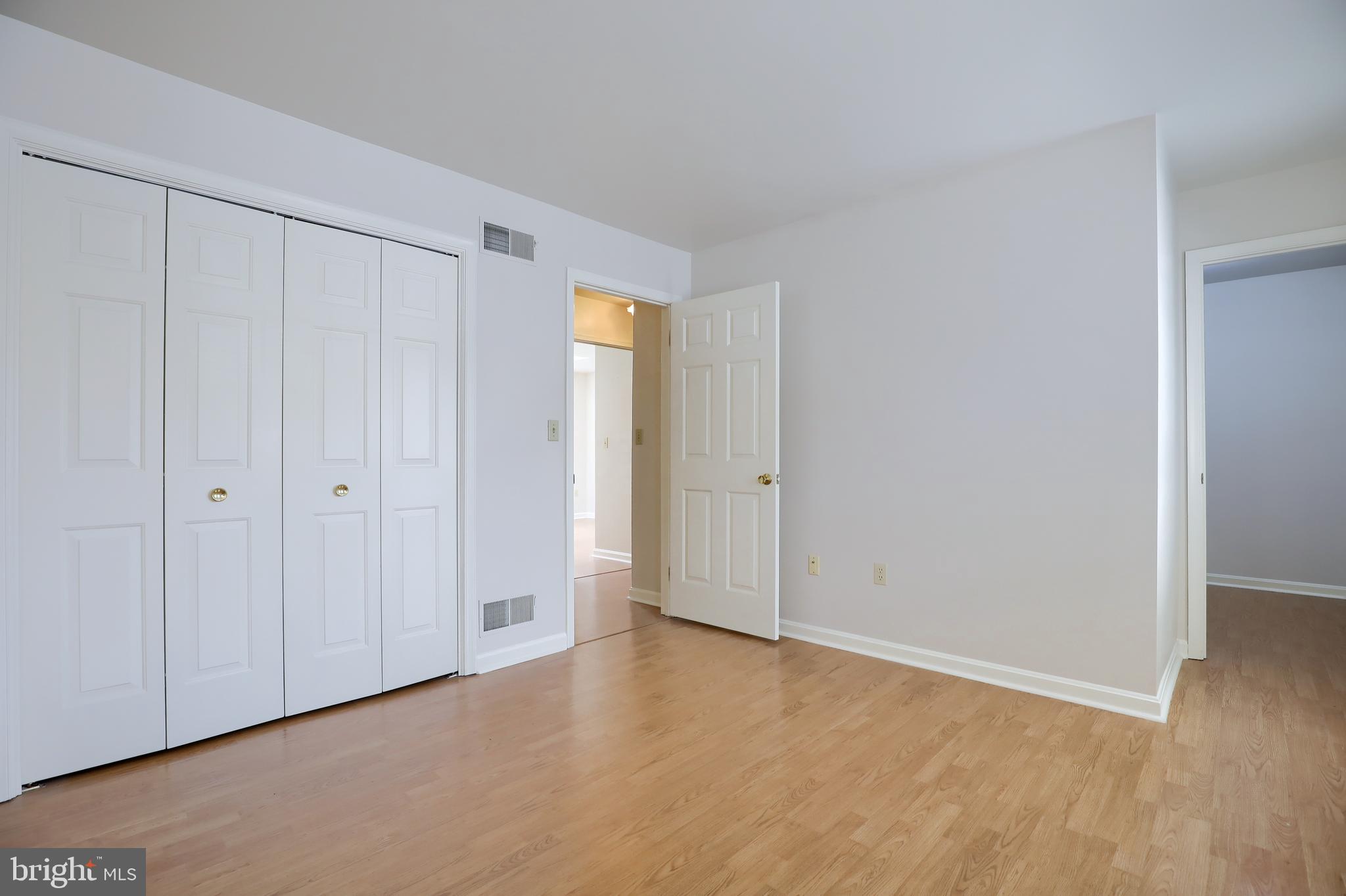 CHAMBERS CROSSING - Residential