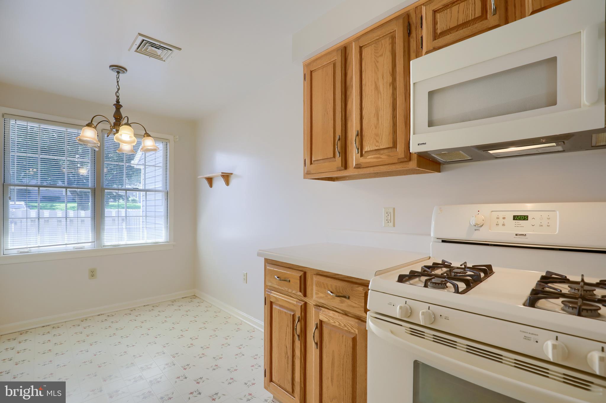 CHAMBERS CROSSING - Residential