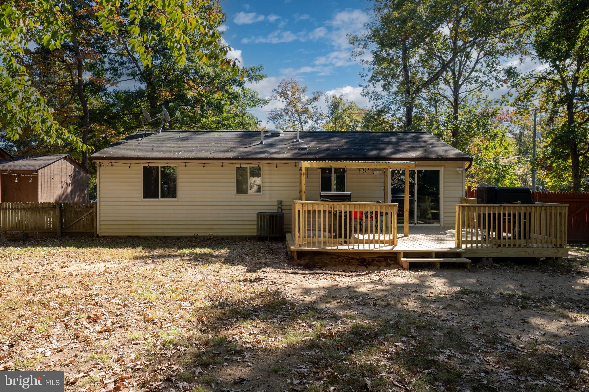 LAKE ARROWHEAD - Residential