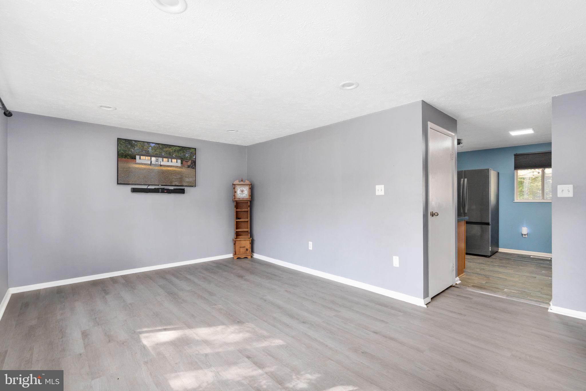 LAKE ARROWHEAD - Residential