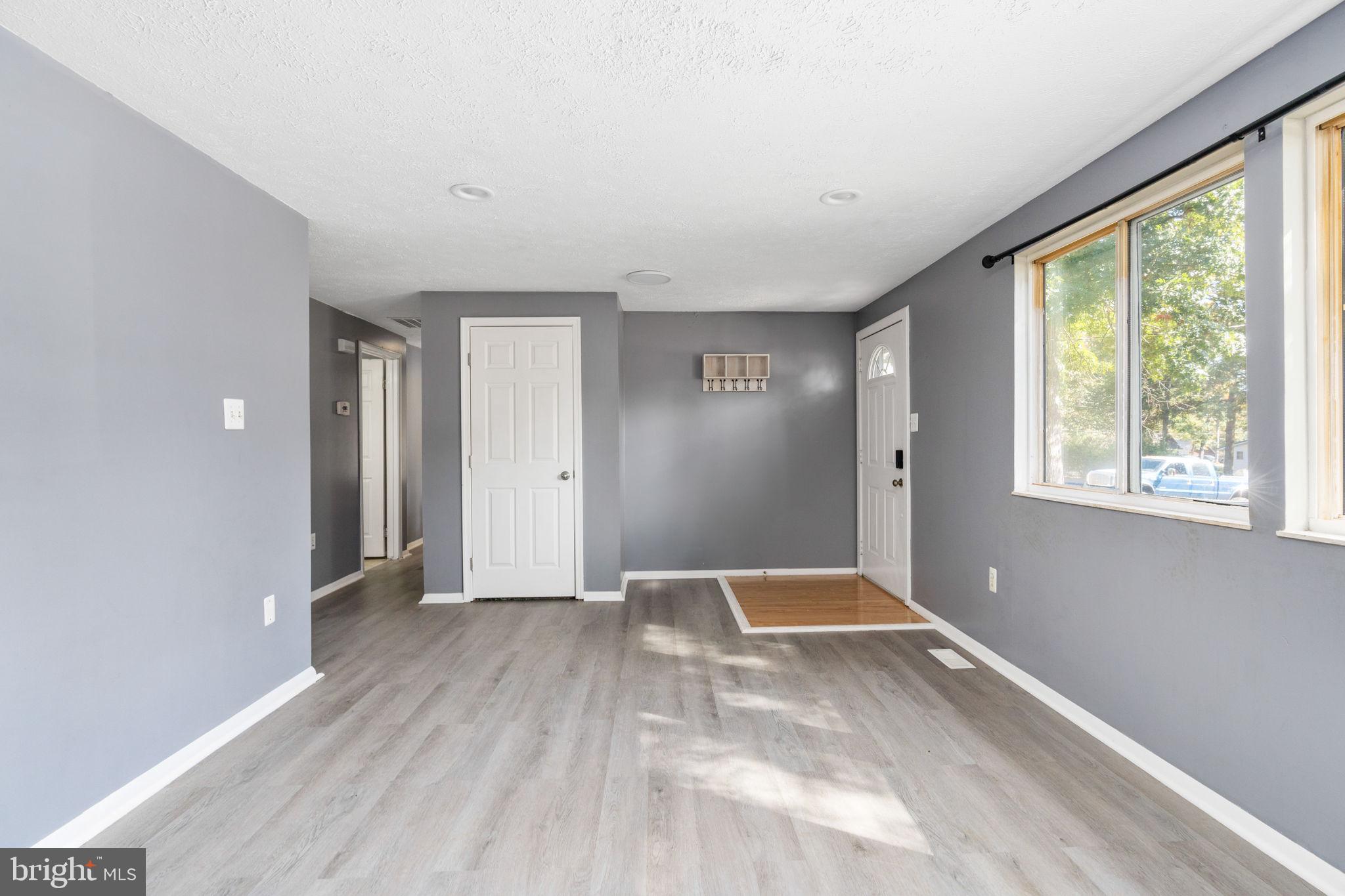 LAKE ARROWHEAD - Residential