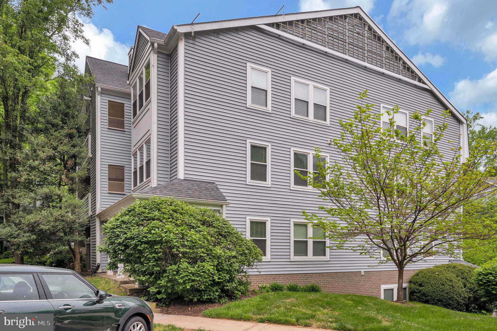 LAFAYETTE FOREST - Residential