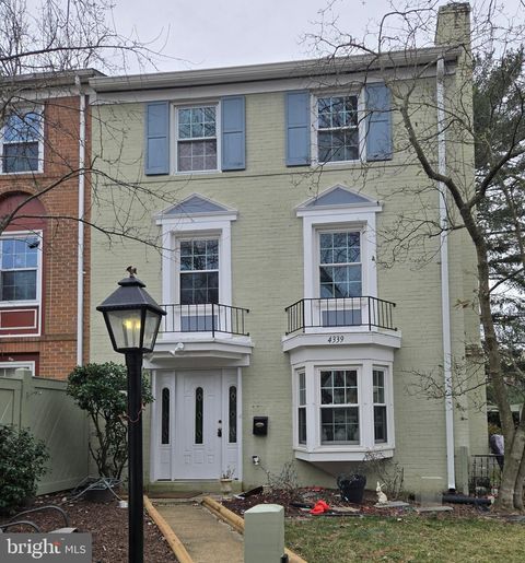 4339 BIRCHLAKE COURT ALEXANDRIA VA 22309