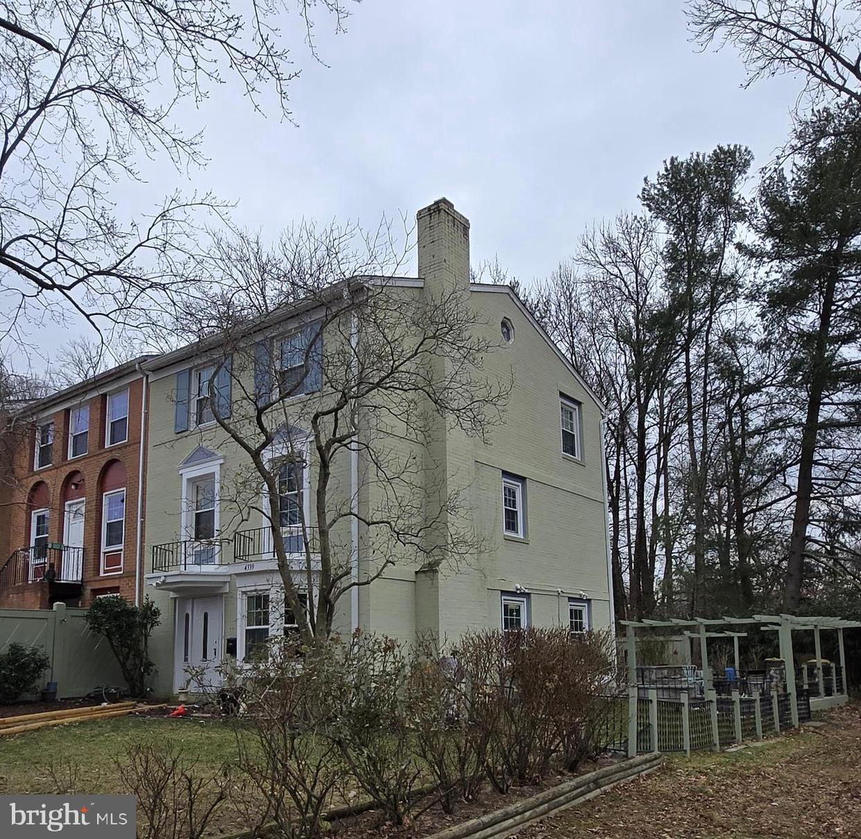 4339 BIRCHLAKE COURT