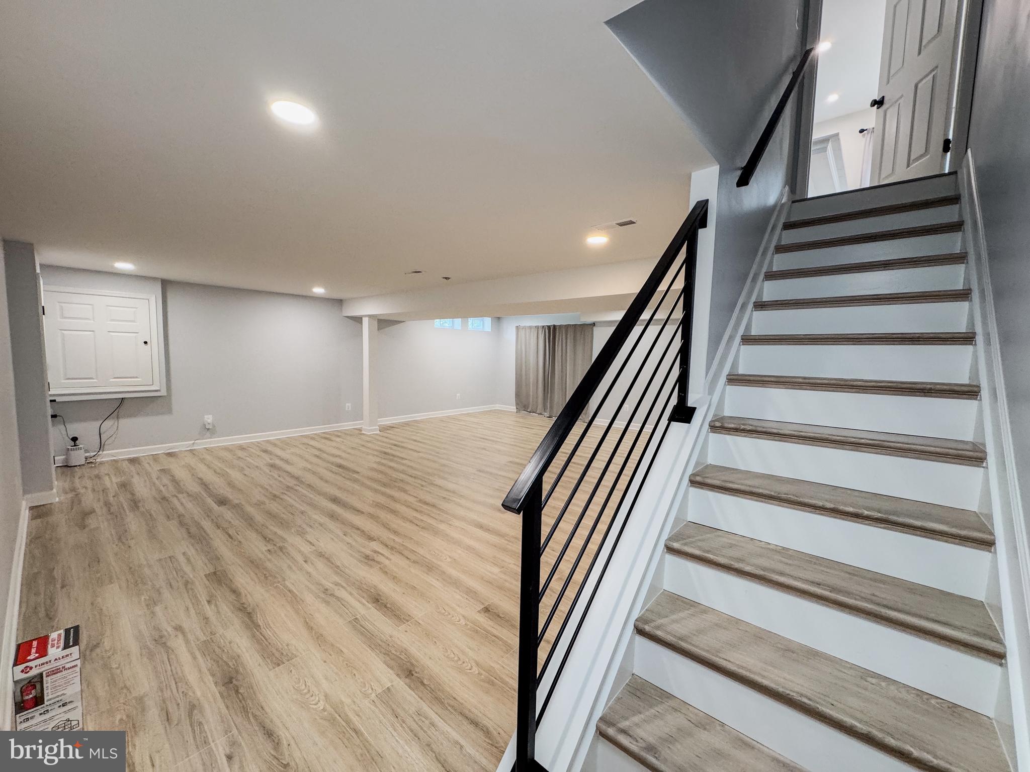 DUFIEF MILL - Residential Lease