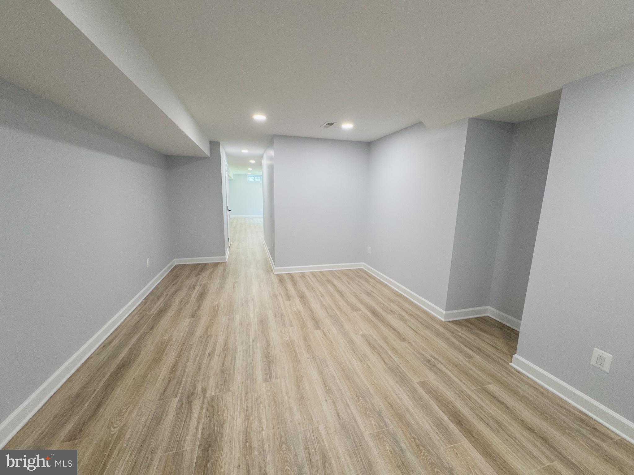 DUFIEF MILL - Residential Lease