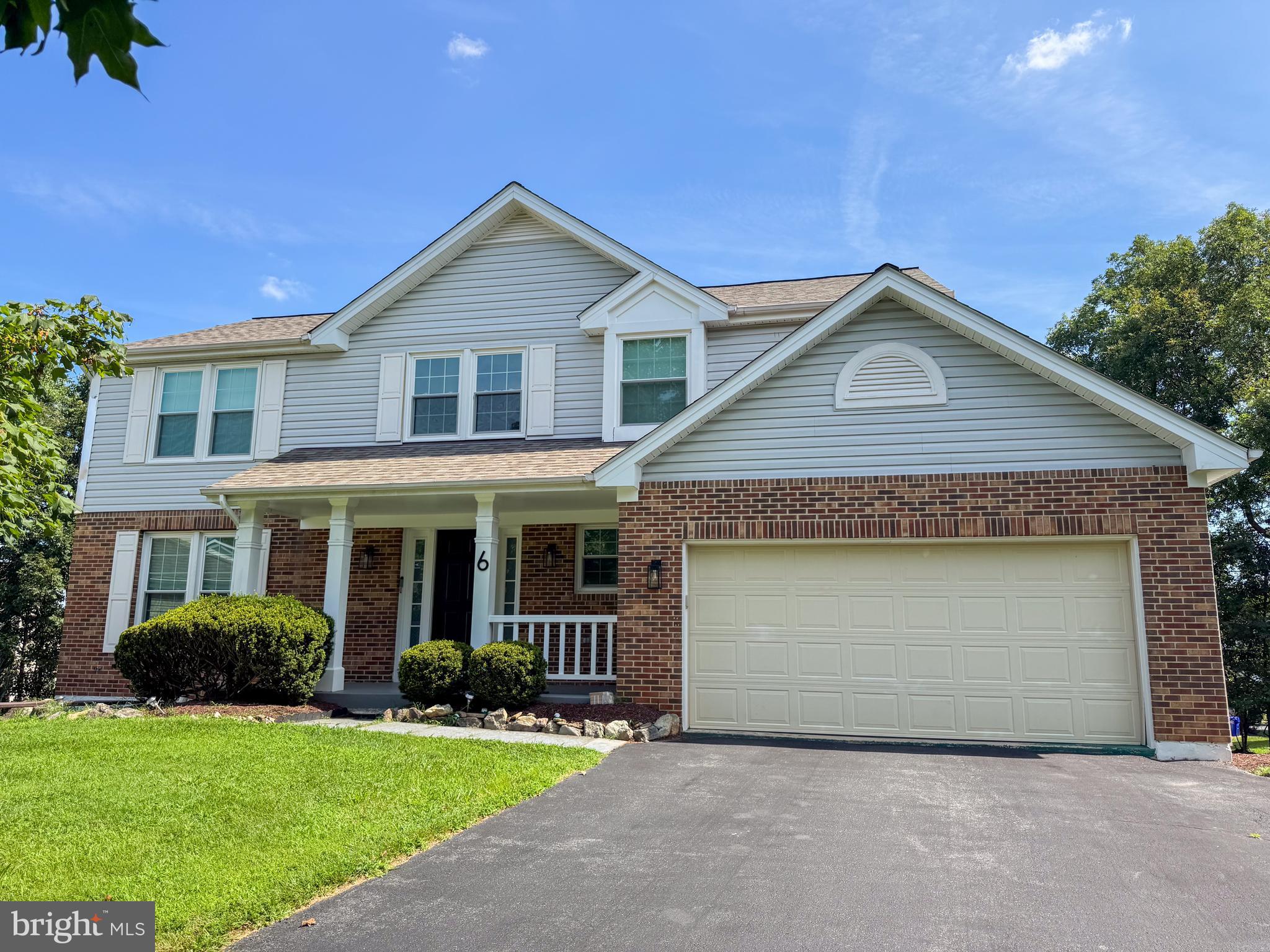 DUFIEF MILL - Residential Lease