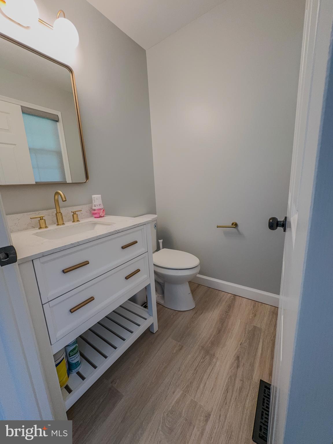 DUFIEF MILL - Residential Lease