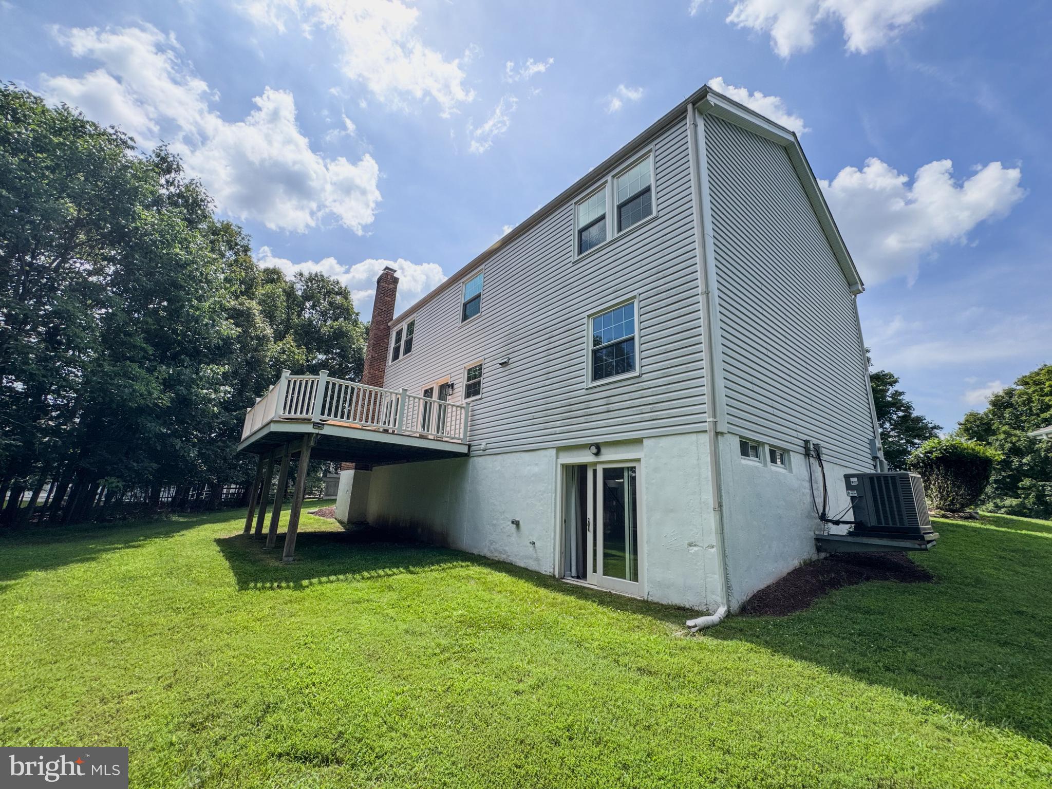 DUFIEF MILL - Residential Lease