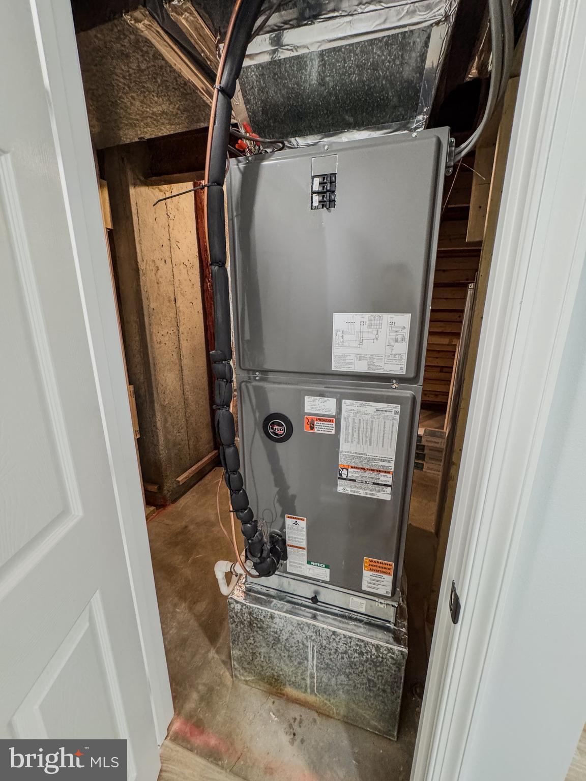 DUFIEF MILL - Residential Lease