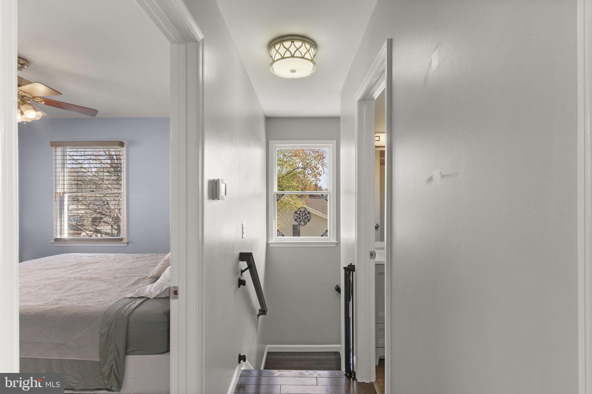 MEADOWBROOK - Residential