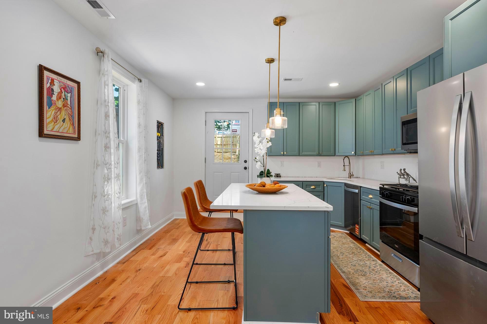 HAMPDEN HISTORIC DISTRICT - Residential