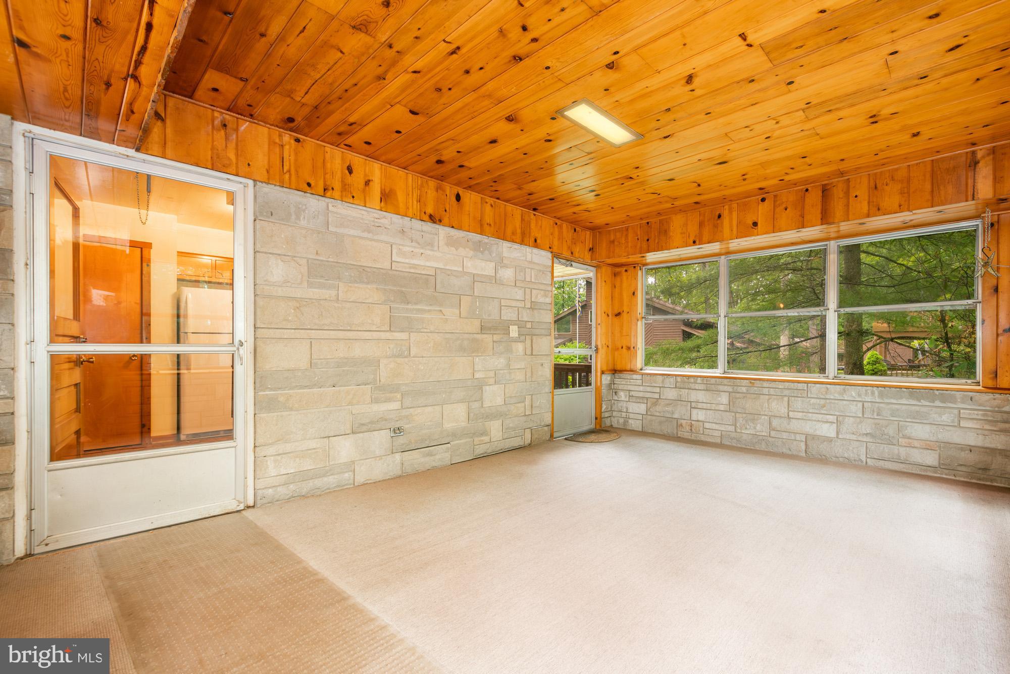 HARVEY PENINSULA - Residential