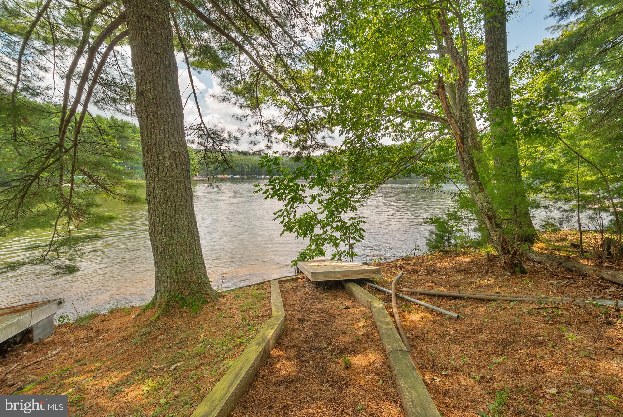 HARVEY PENINSULA - Residential