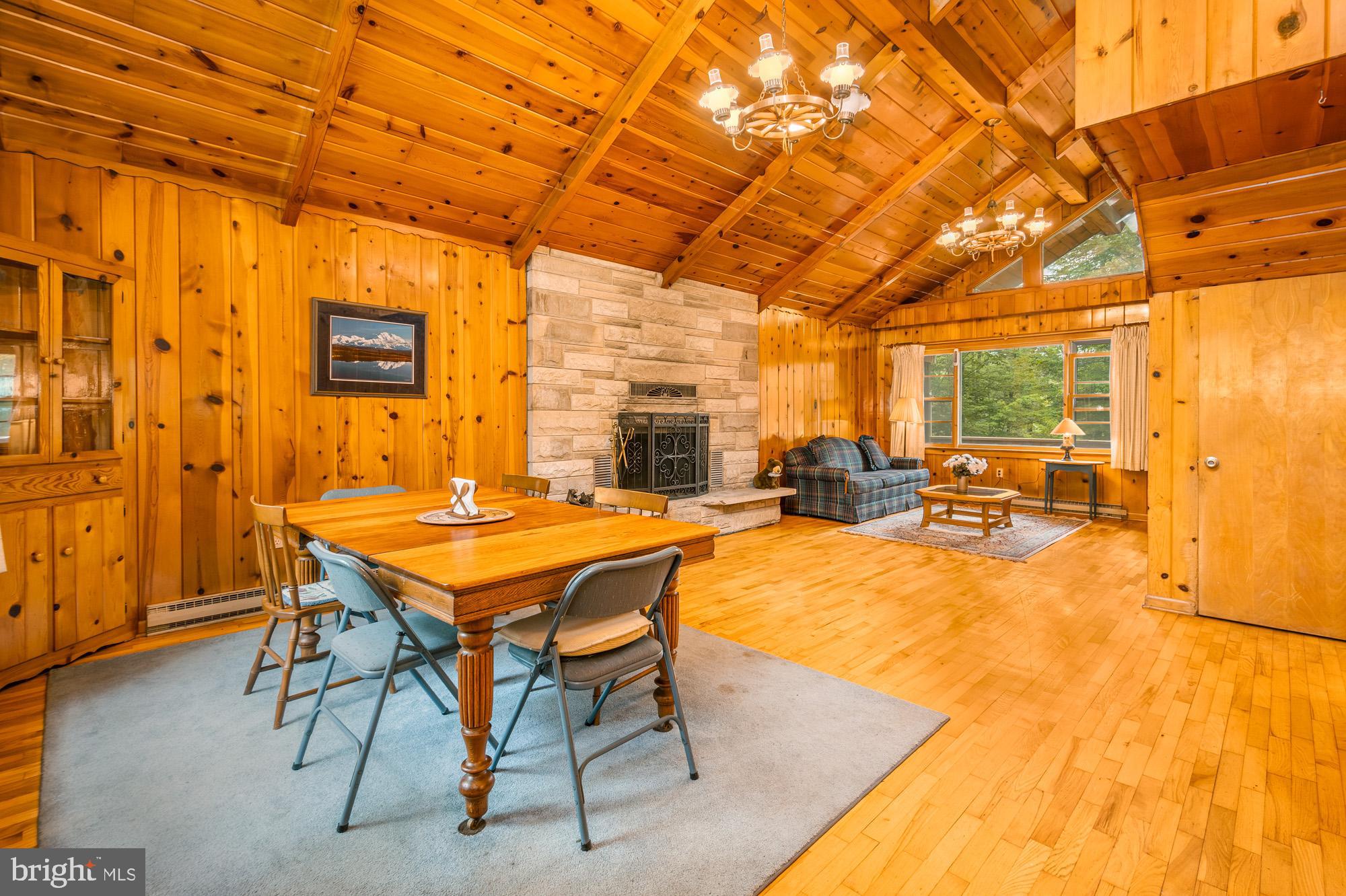 HARVEY PENINSULA - Residential