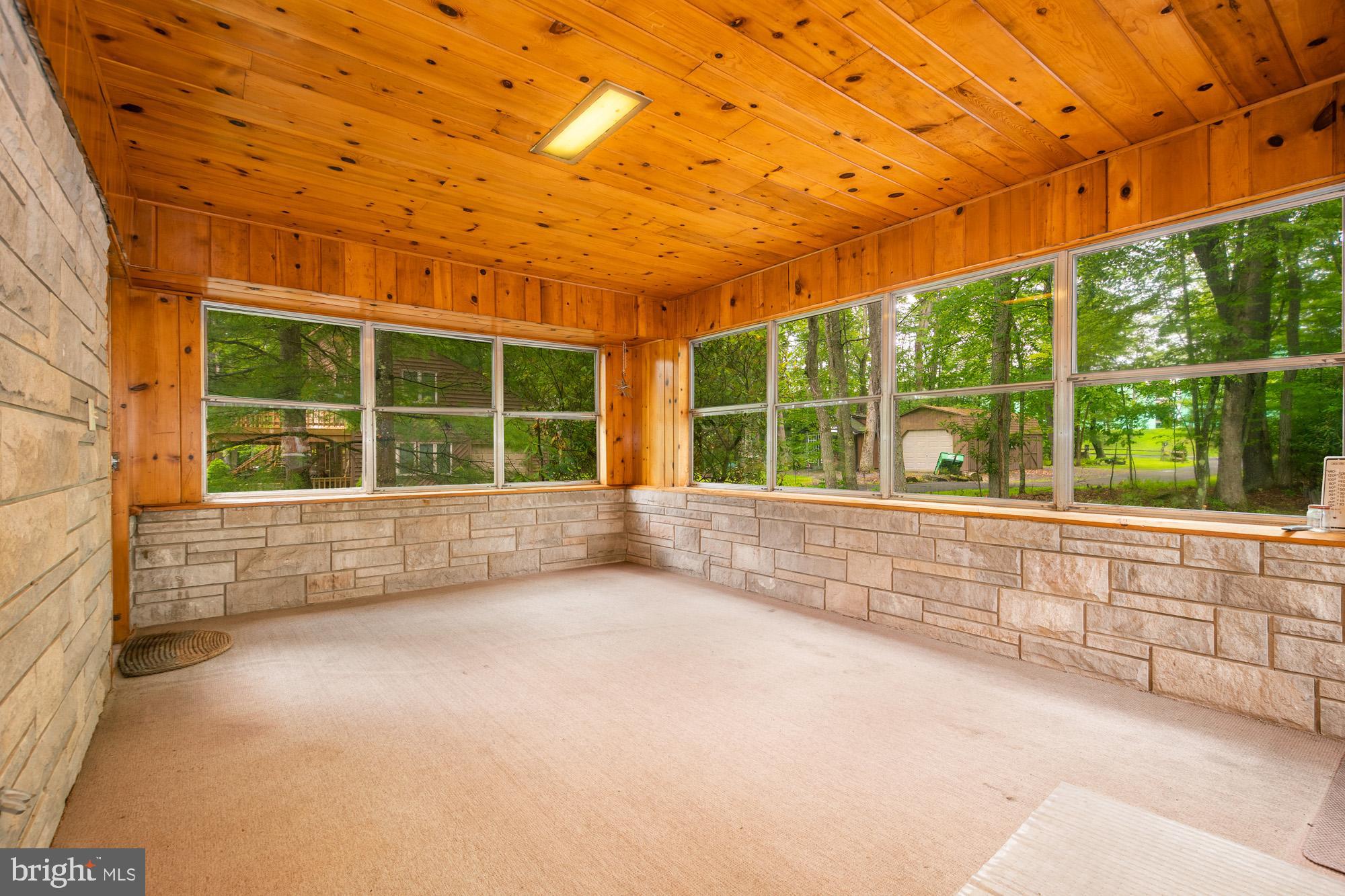 HARVEY PENINSULA - Residential