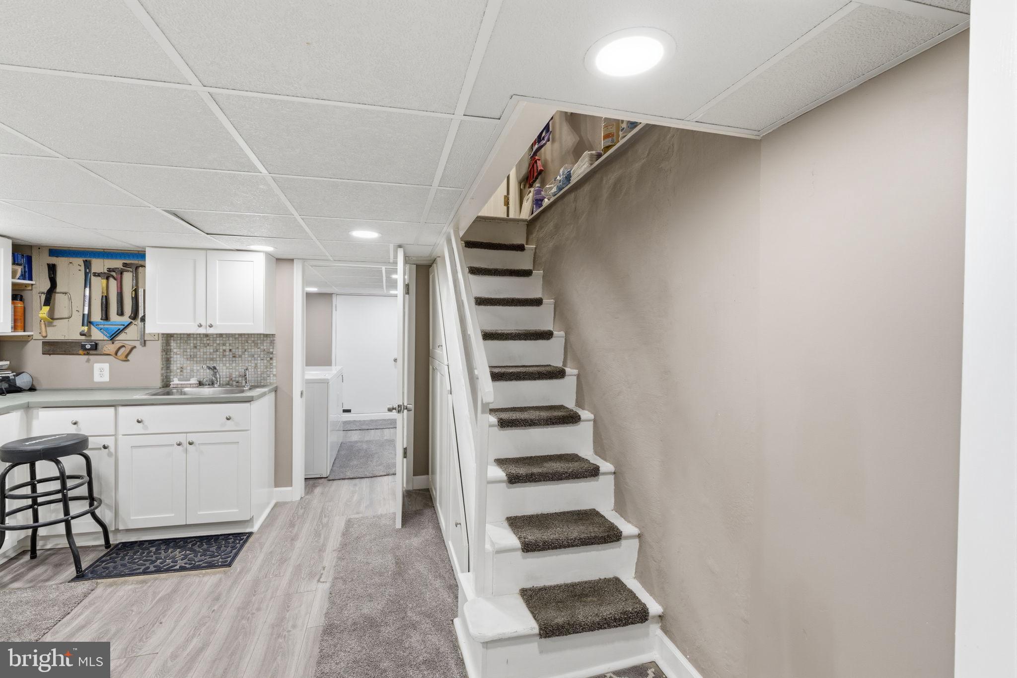 BRIDESBURG - Residential